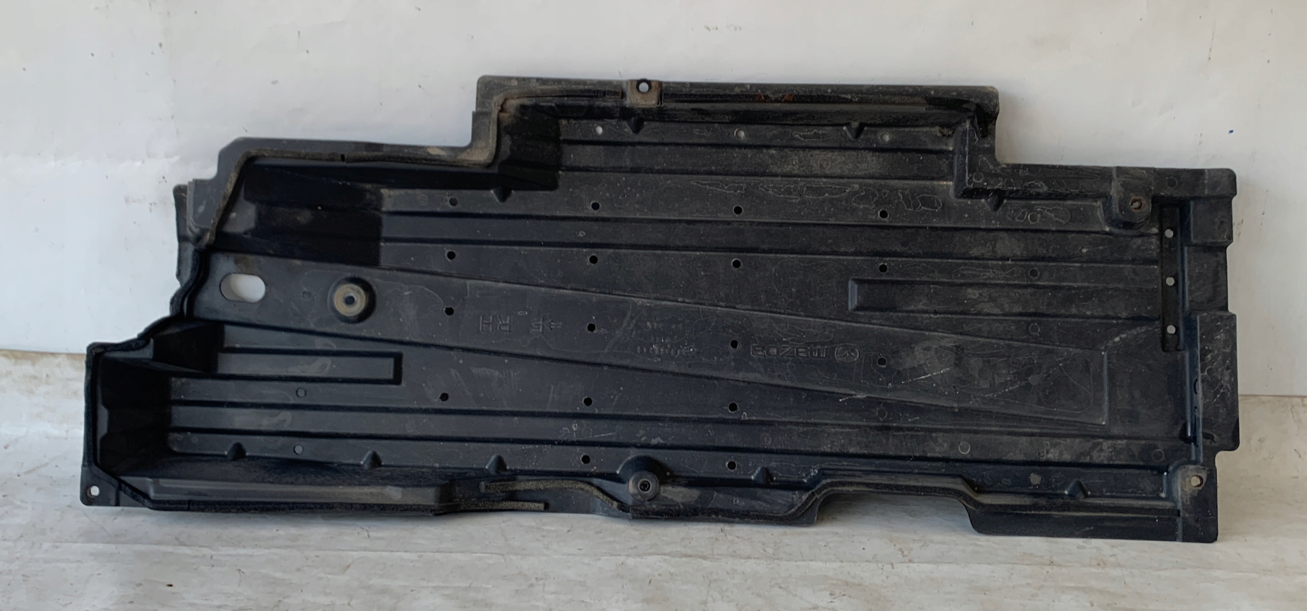 Blende Abdeckung Unterfahrschutz rechts MAZDA 2 DE 07- 5D DF7156343