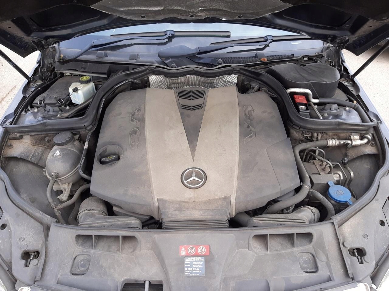 SILNIK MERCEDES C-KLASA 3.0 CDI 642 834
