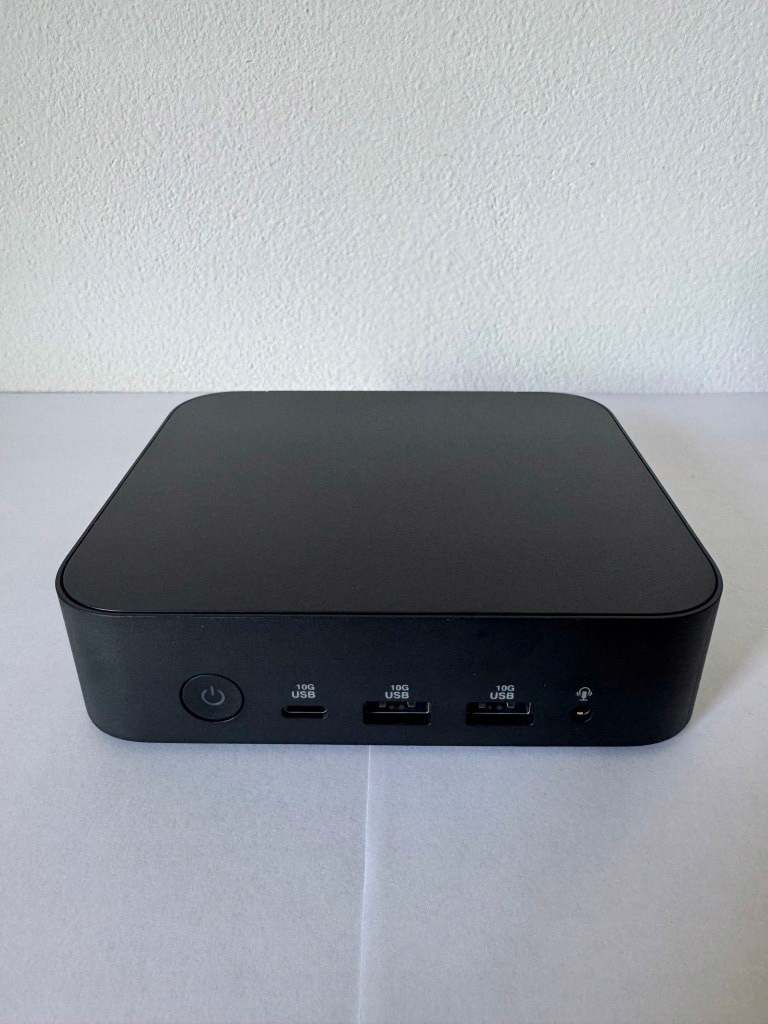 Asus Nuc 14 Essential N97/ M.2 slot/ 0G DDR5/ 90AR00M2-M00080