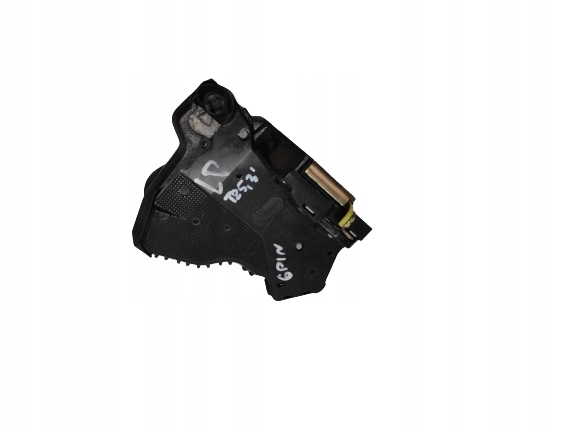 TOYOTA AVENSIS 2 II T25 03- ZAMEK LEWY PRZÓD 6PIN