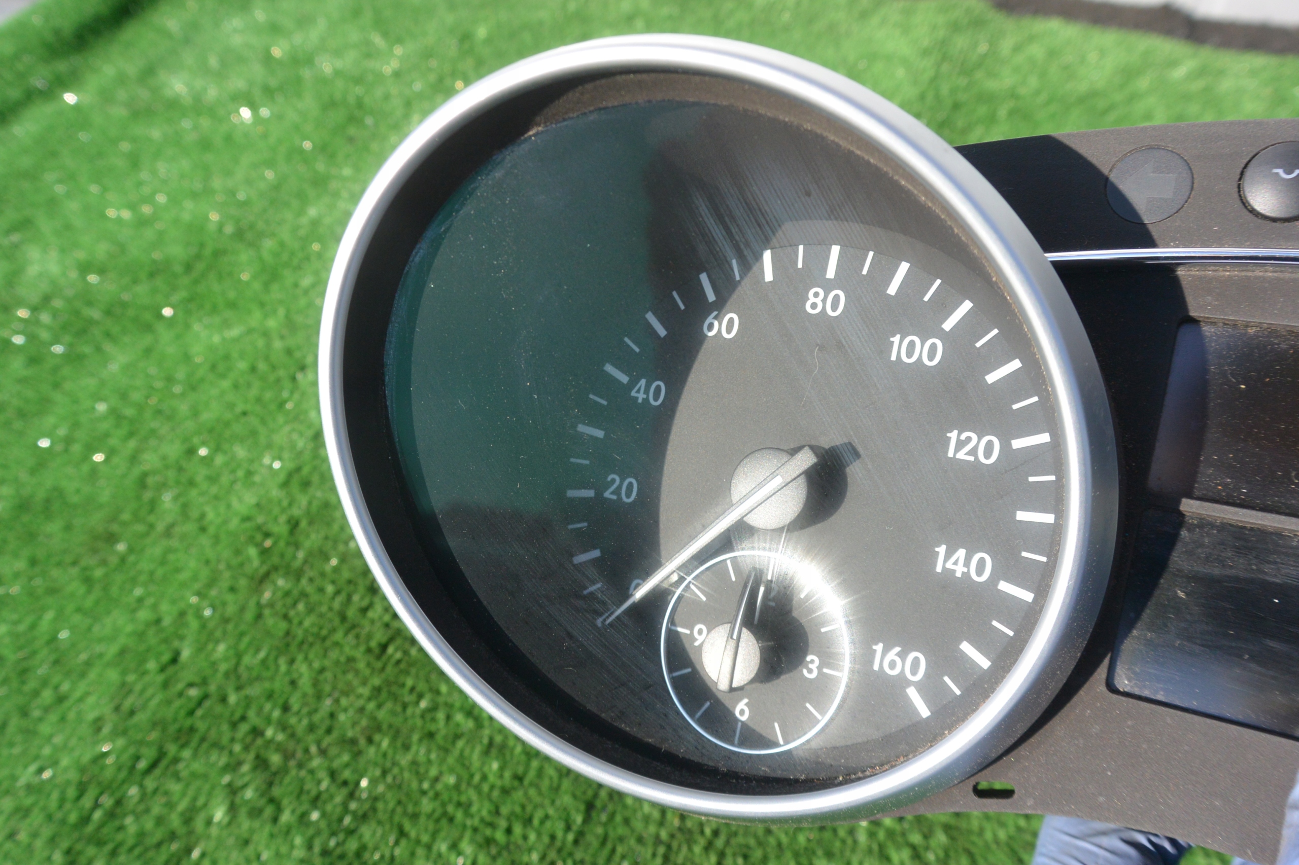 dials dials petrol MERCEDES GL X164 ML W164 UK