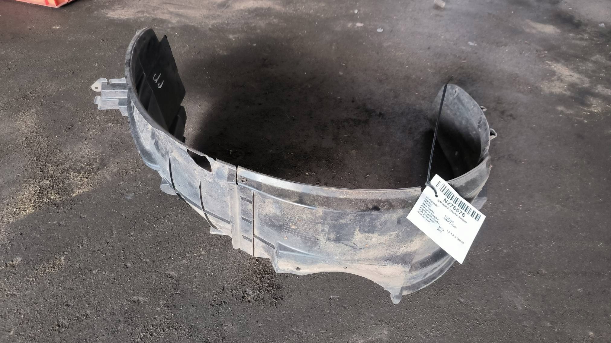 mudguard right front 72321-68L0 SUZUKI SWIFT MK7