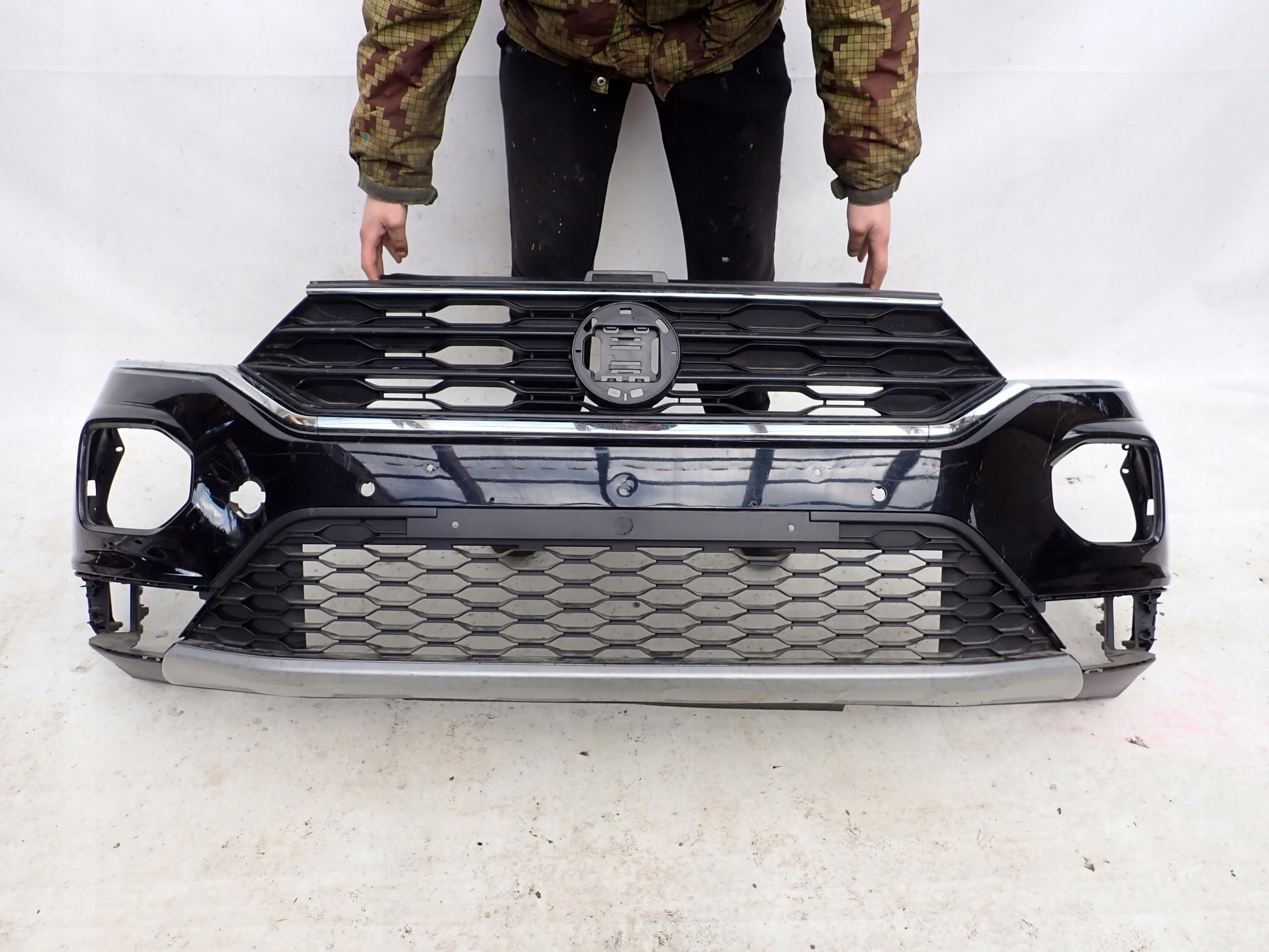 VW T-ROC 2GA 17- bumper front front PDC