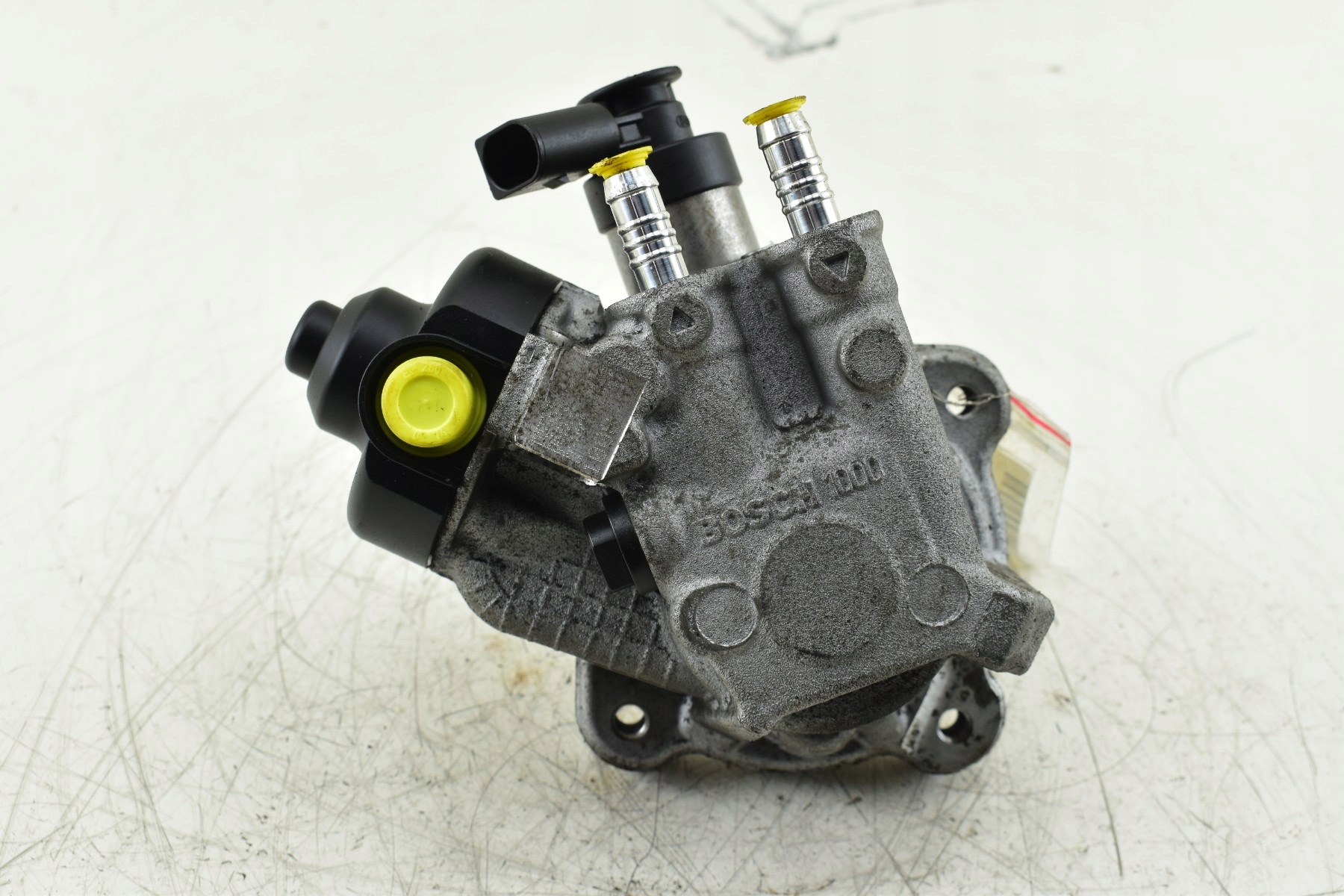 einspritzpumpe VW PASSAT B7 AUDI A4 B8 A5 8T 2.0 TDI 03L130755 0445010507