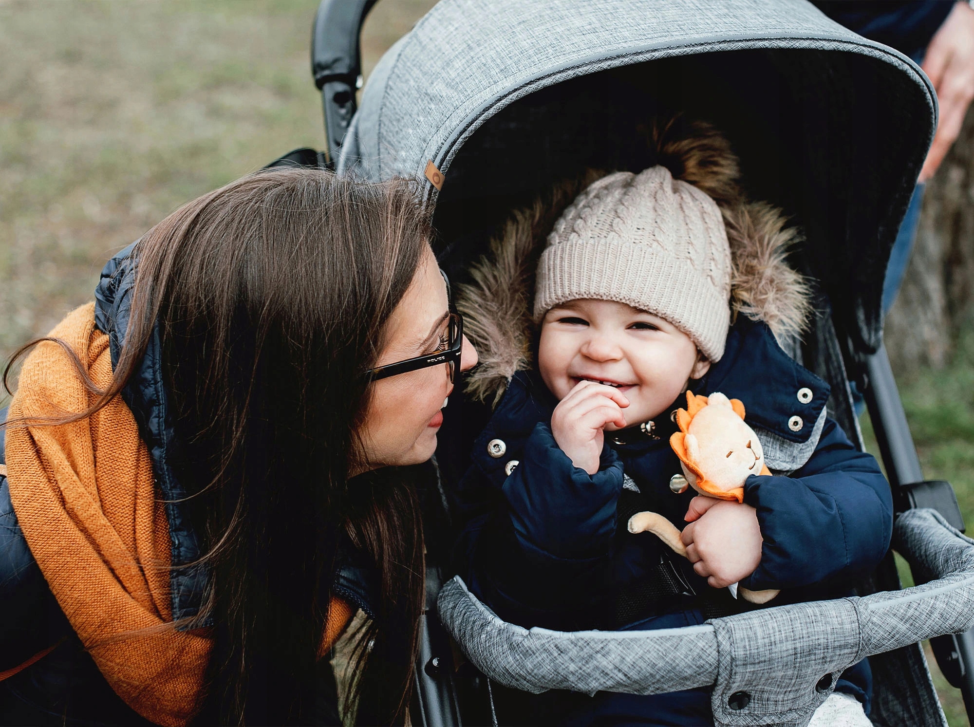 WÓZEK SPACEROWY LIONELO ANNET MOSKITIERA DO 22KG Model Annet Plus