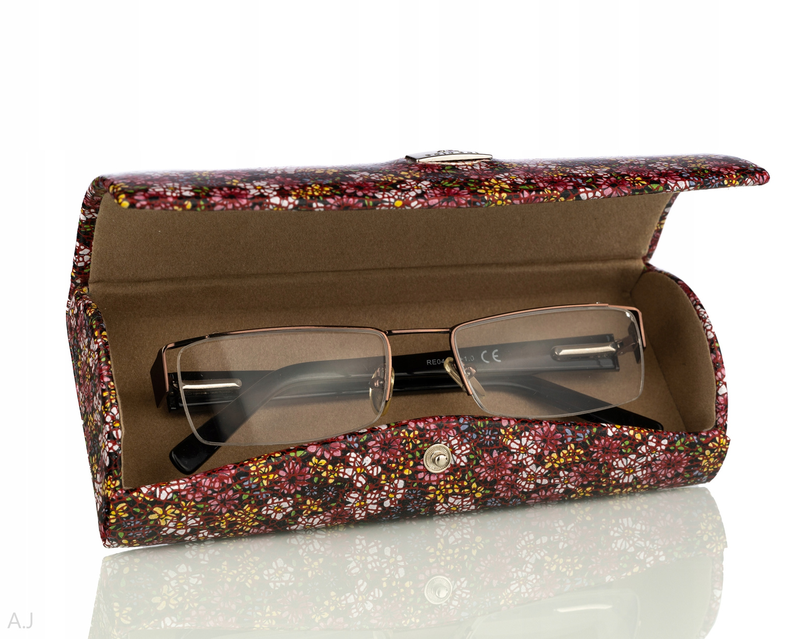 Pouzdro na brýle tvrdé, pevné, kožené, z přírodní kůže, pevné pouzdro