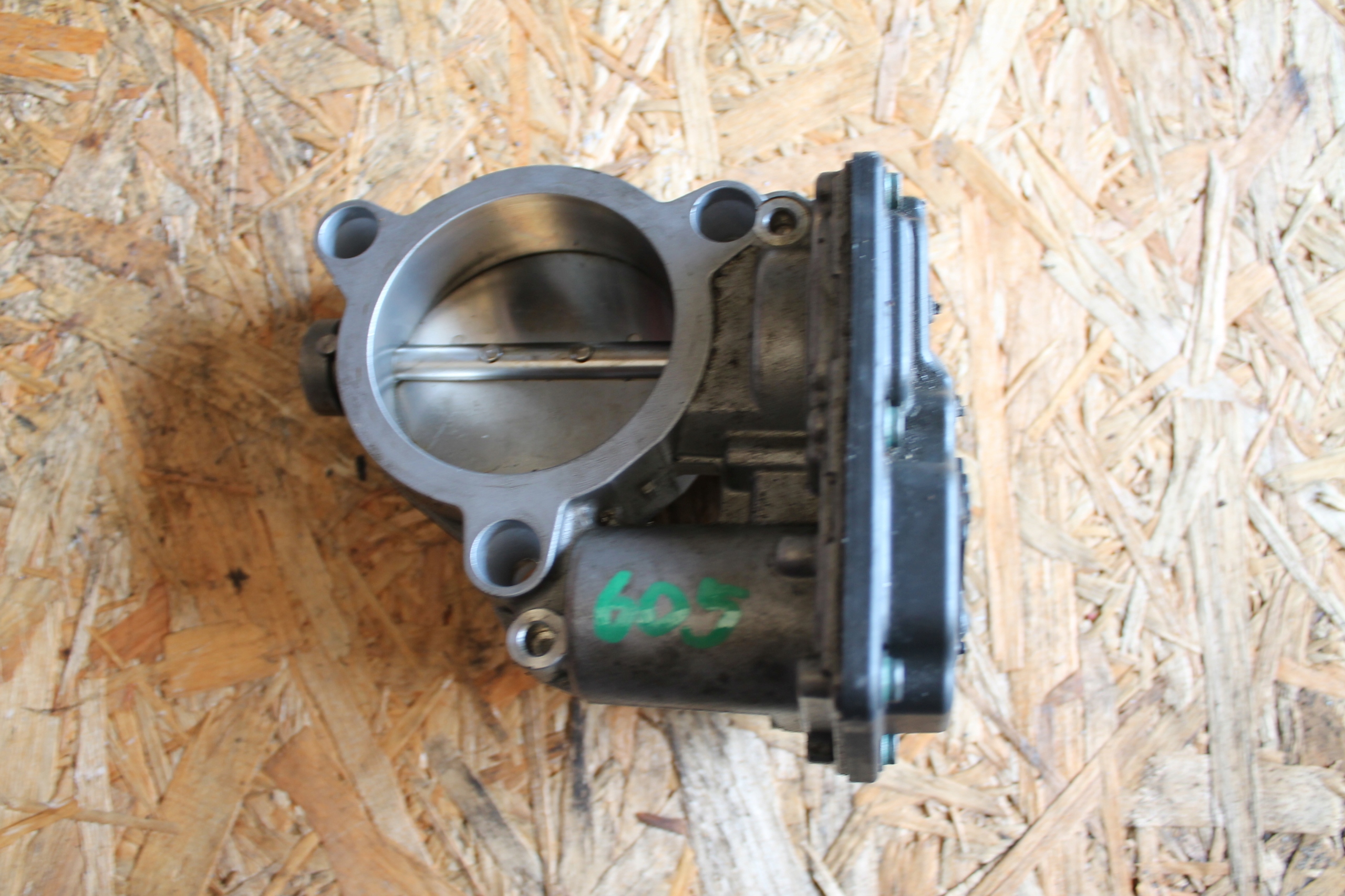 605. Vanne boitier papillon BMW 761900804