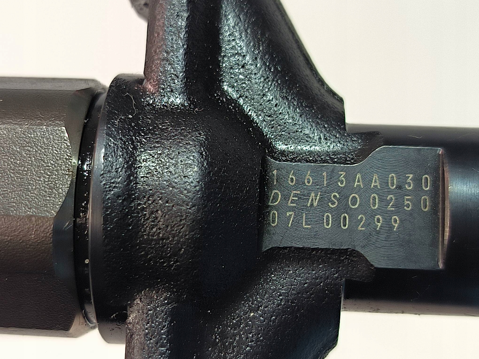 injektor 16613AA030 2.0 D SUBARU OUTBACK IV