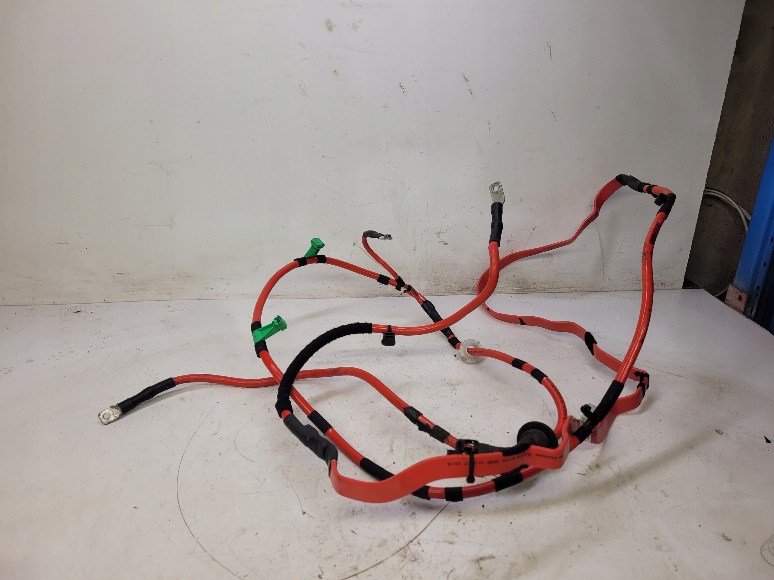 cable battery PLUSOWY AUDI A4 B9 8W1971225B
