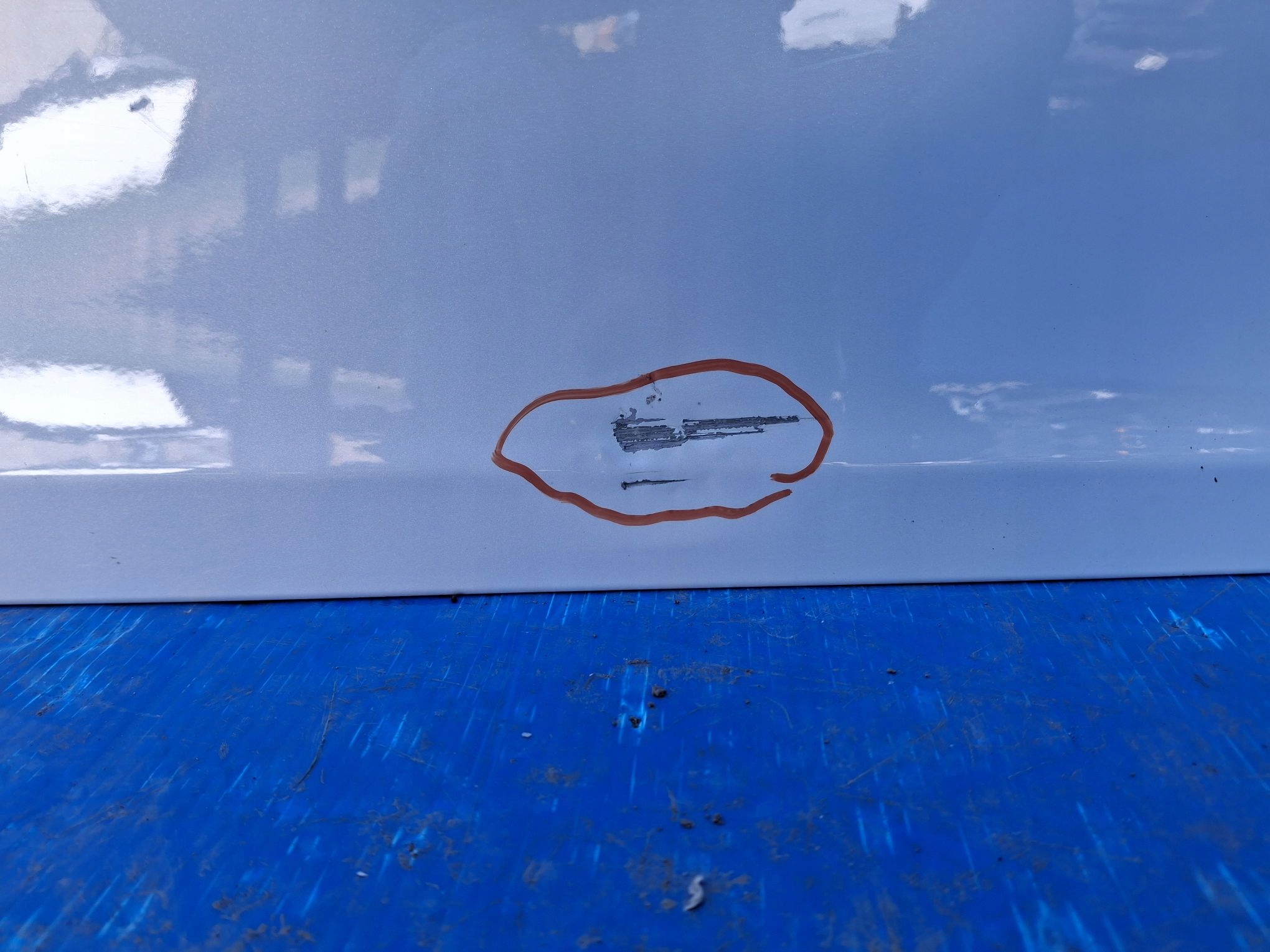 door right rear. TESLA MODEL Y 2020R->