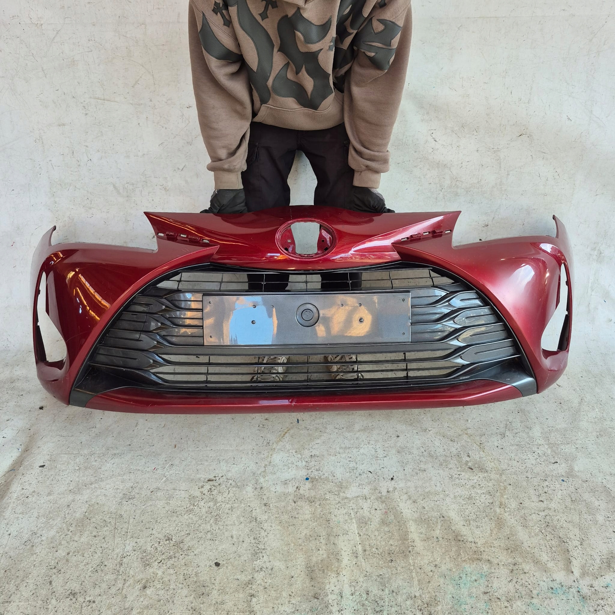 TOYOTA YARIS III LIFT 17-20 bumper front front