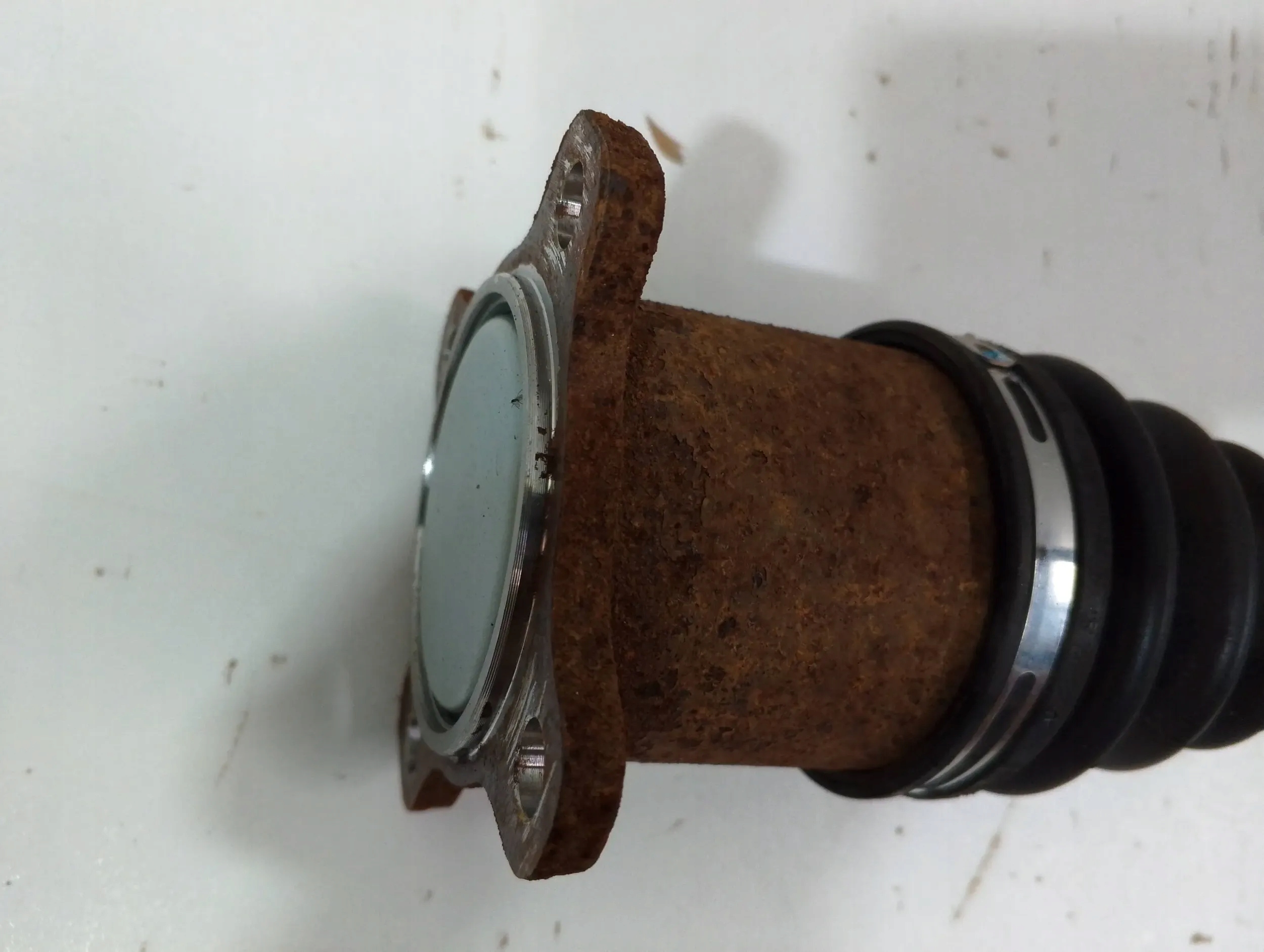Lexus NX 300H semi-axis rear left 42340-48110 (A114)