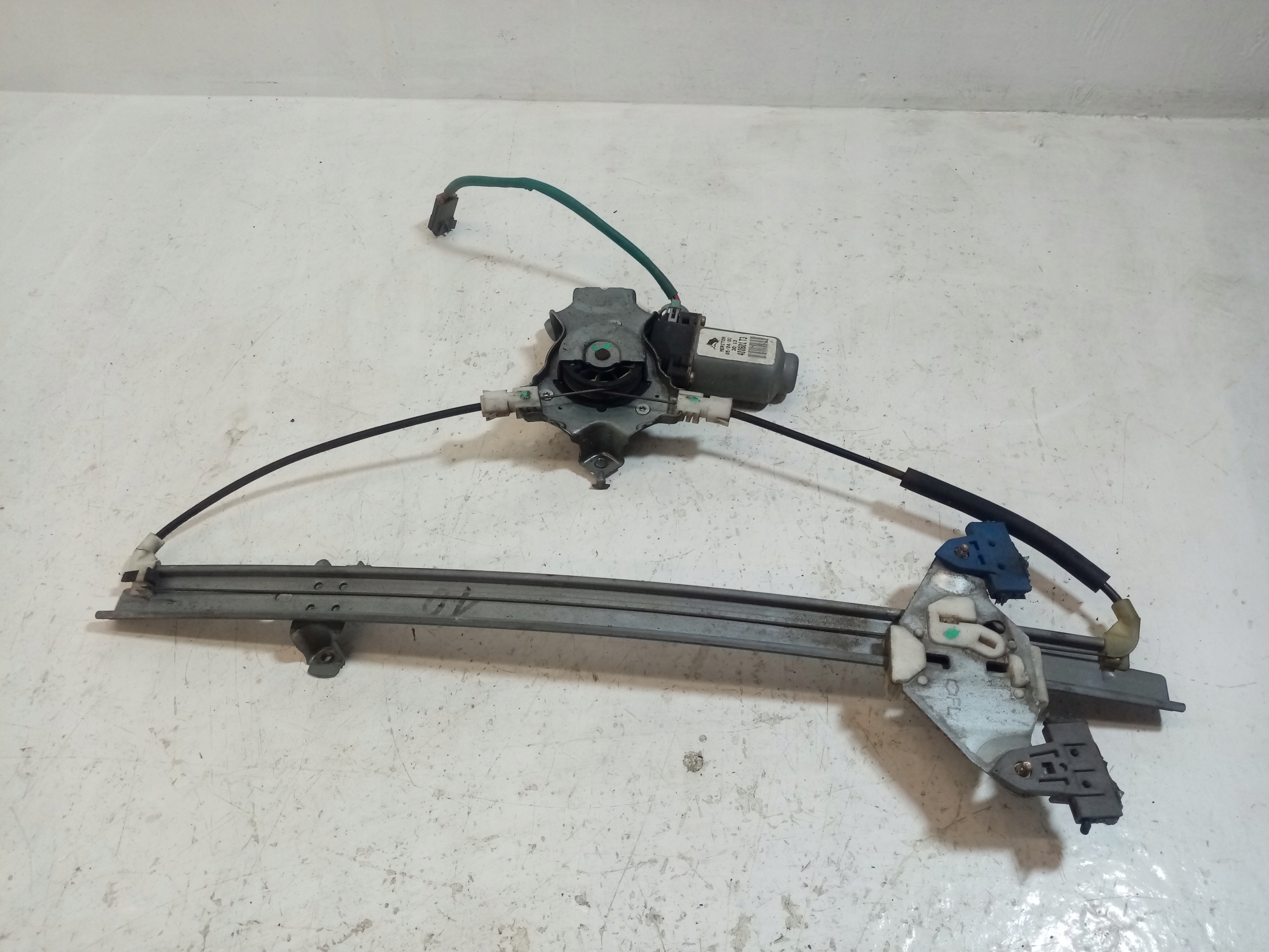 ELE mechanism windows left front NISSAN ALMERA N16 400601T3