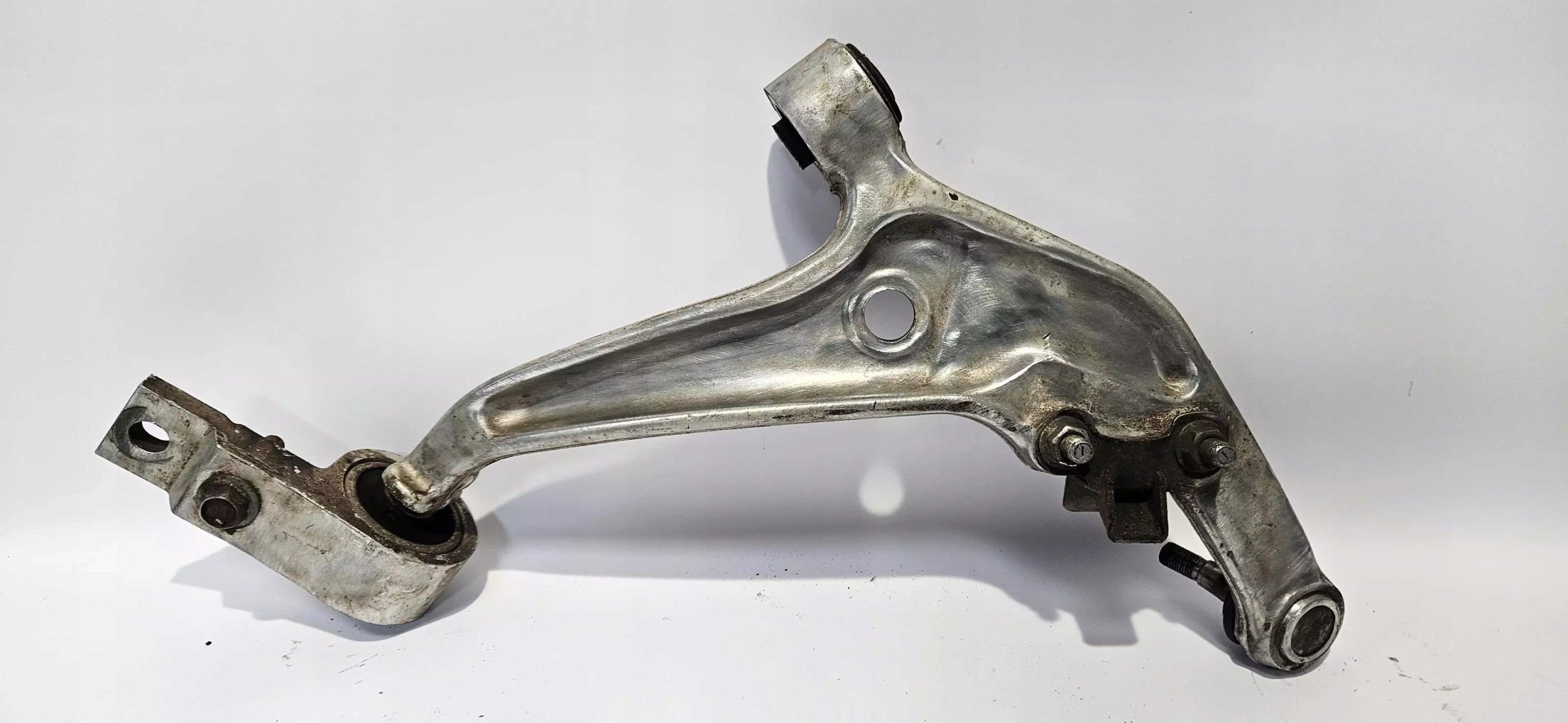arm left front NISSAN X-TRAIL and T30 2001- ORYG