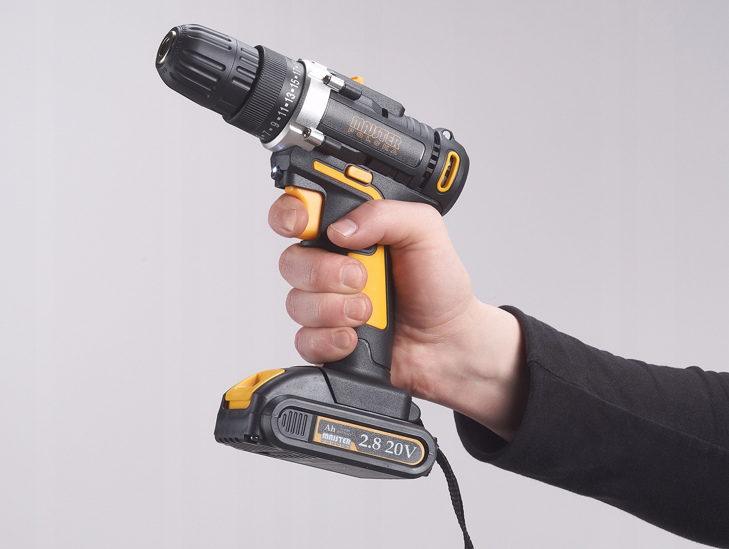 WIERTARKO WKRĘTARKA AKUMULATOROWA 20V WALIZKA 2AKU Marka Majster Polska