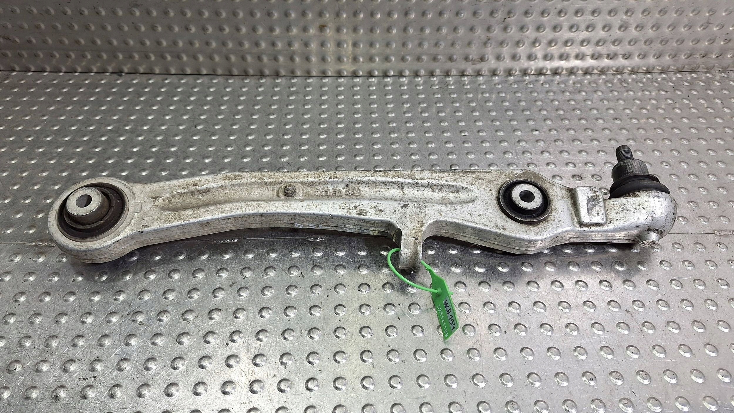 arm left front 4E0407155C AUDI A8 D3 BENTLEY CONTINENTAL GT GTC LIFT