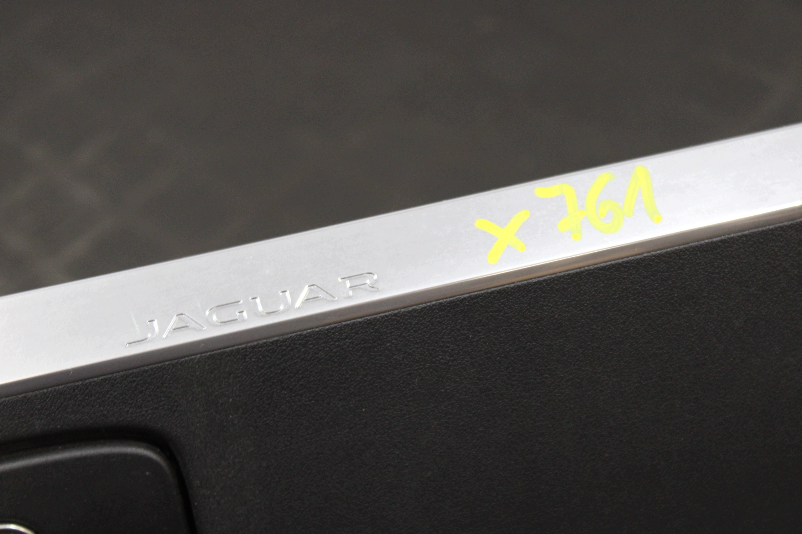passenger compartment consoles JAGUAR F-PACE X761 R-SPORT