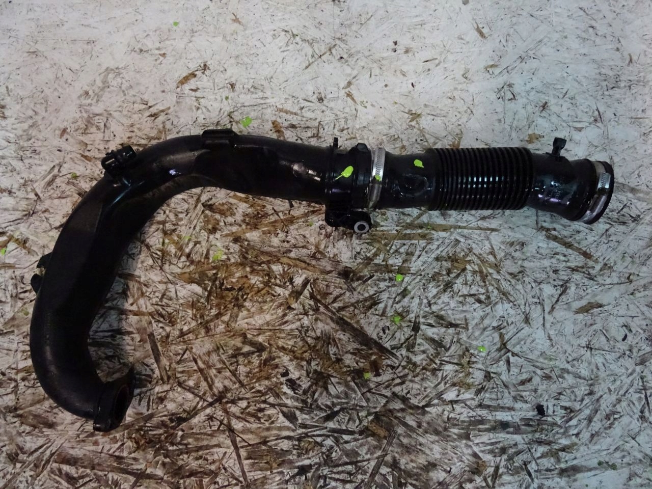 DACIA DOKKER 1.5DCI wiring pipe 8200645723