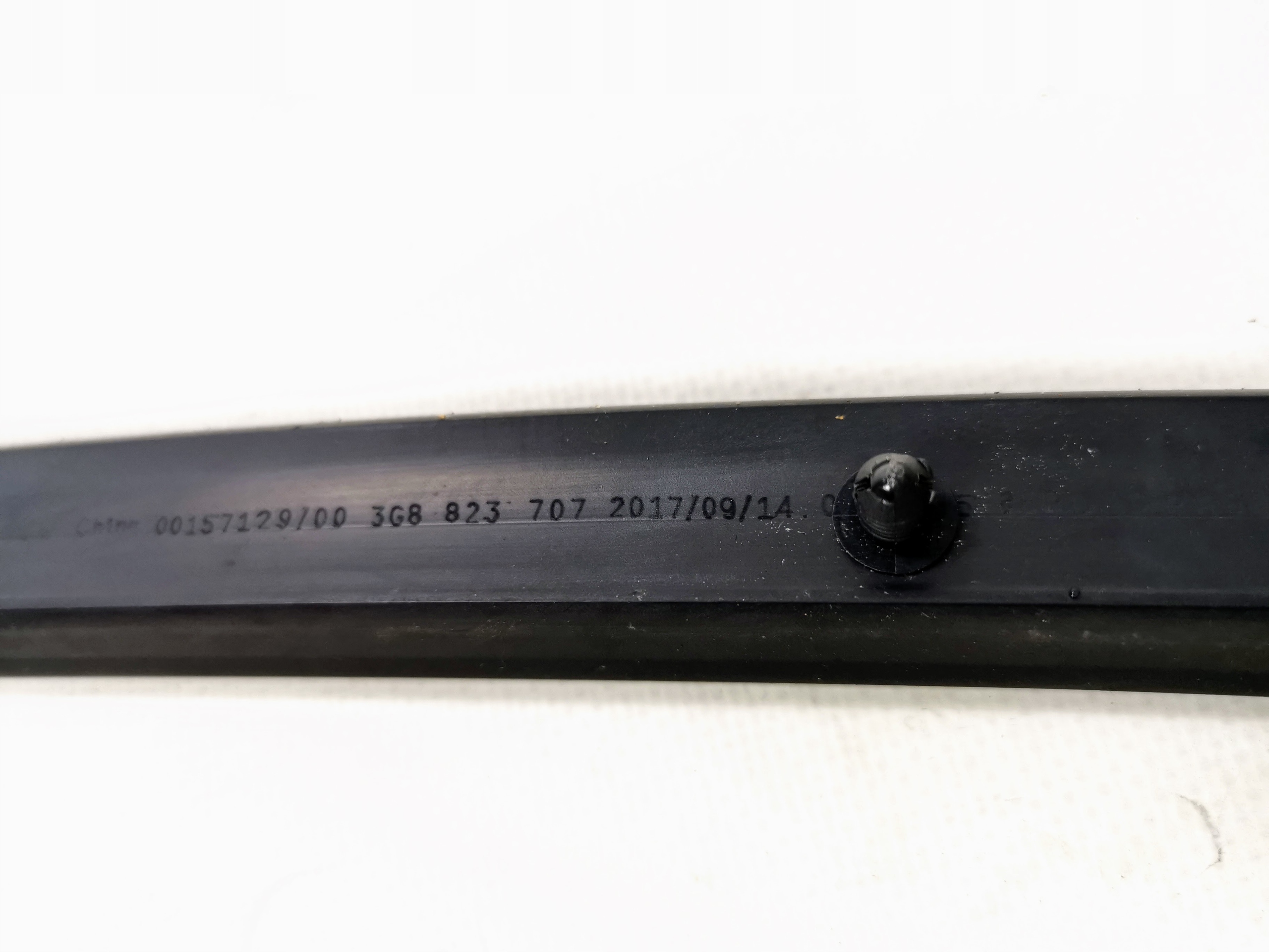 USZCZELKA MASKI POKRYWY VW ARTEON 3G8823707 ORG Typ samochodu Samochody osobowe