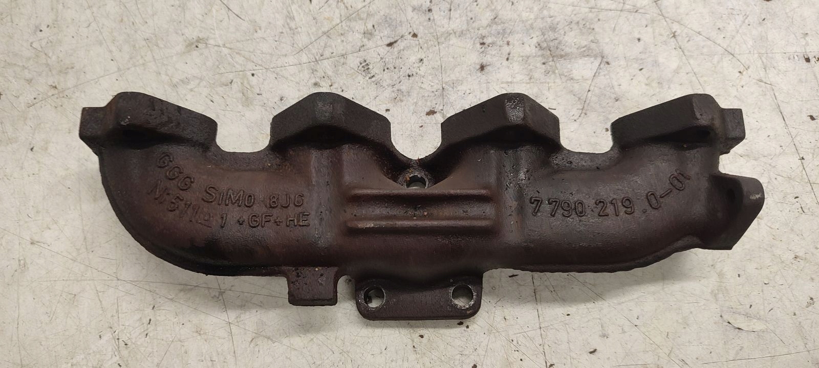 exhaust manifold BMW E83 X3 2,0D