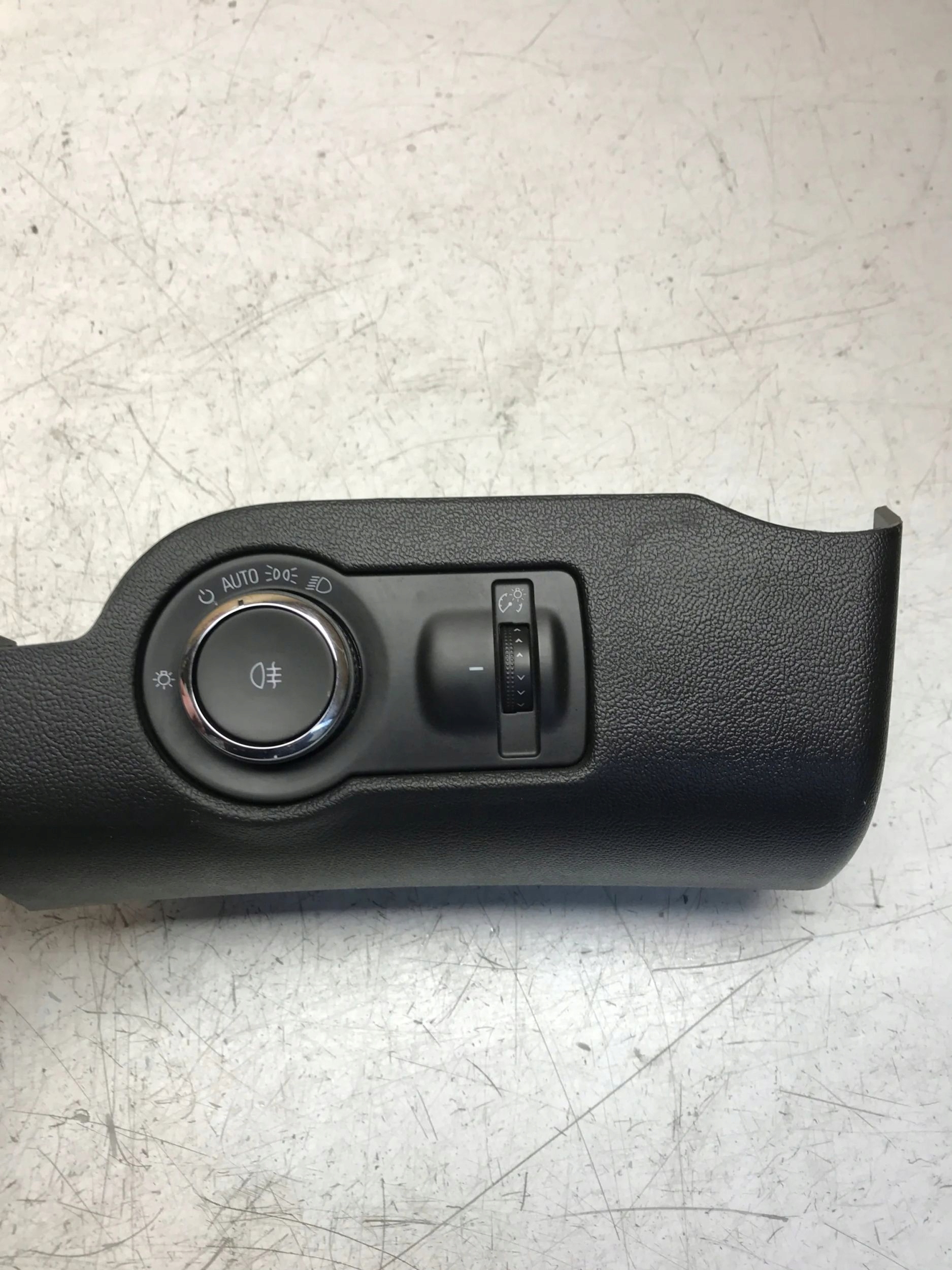 interruttore luci OPEL INSIGNIA OPC 22901647