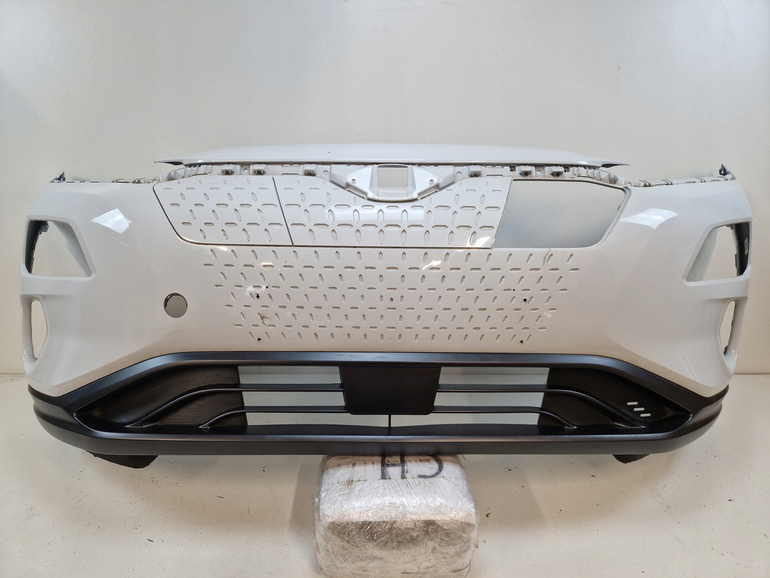 HYUNDAI KONA I 1 ELECTRIC ZDERZAK PRZEDNI PRZÓD 86511 K4000