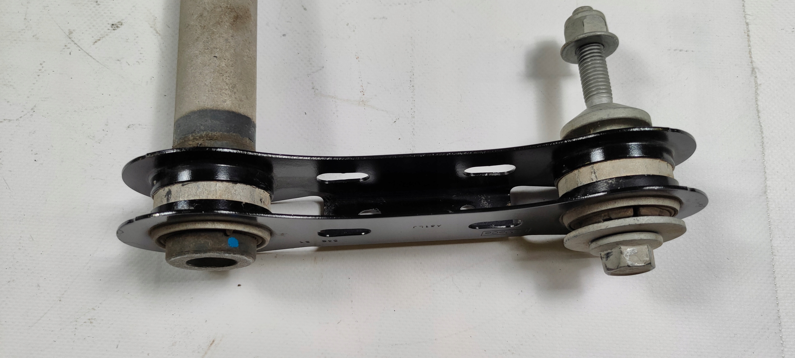 arm rear part rear right left Ford Explorer 2020