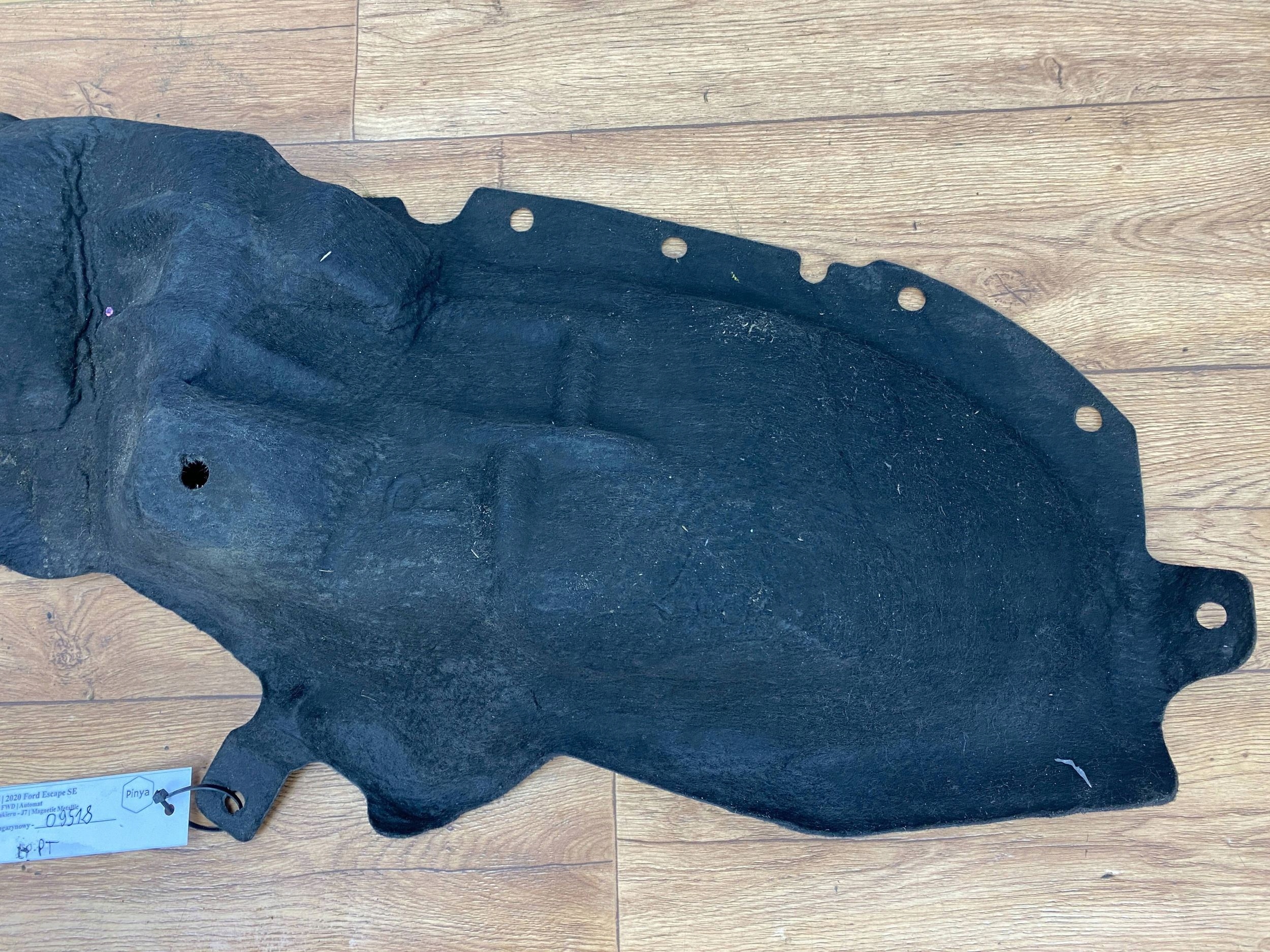 mudguard rear. right Ford Escape IV Kuga MK3 2020+