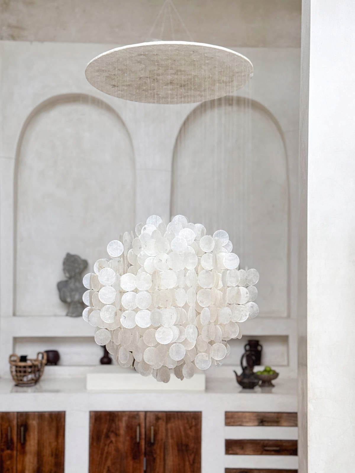 Lampa Guľa z perleťovej hmoty 50 cm Závesná lampa Boho Handmade Ball 50x120