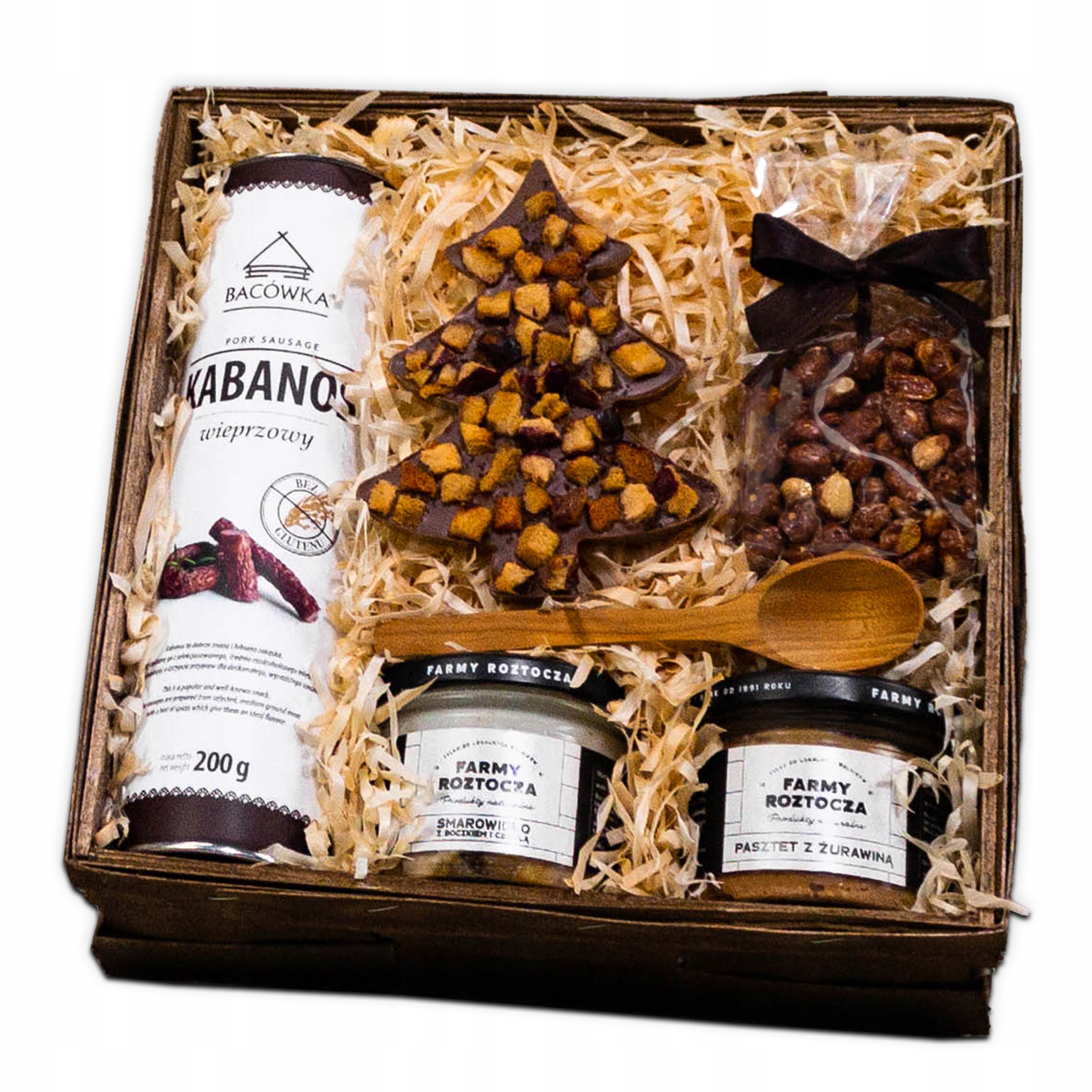 Levně Vánoční dárkový koš na maso s paštikou kabanosem a čokoládou