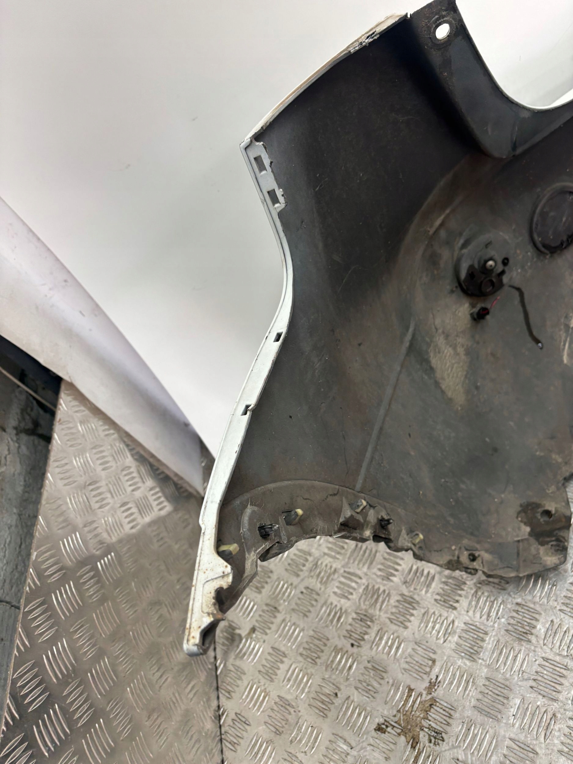 bumper rear part rear NISSAN QASHQAI J10 06- PDC