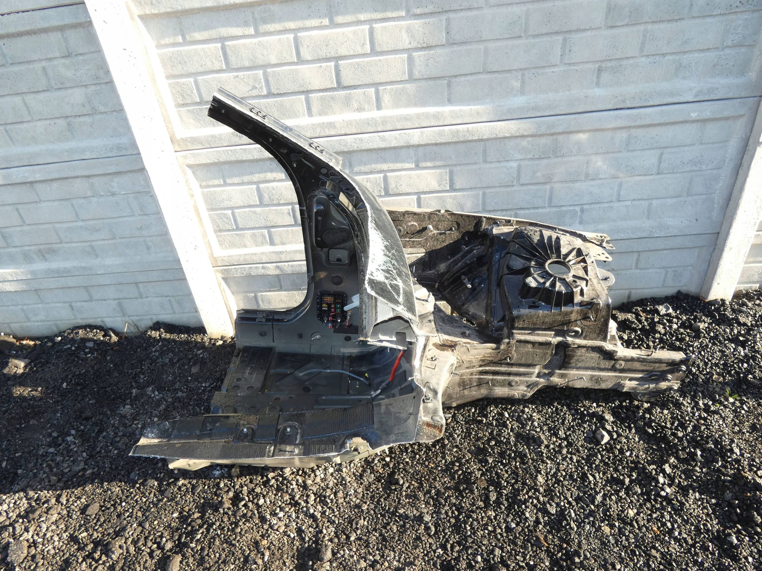 MERCEDES C KLASA W205 quarter left front front