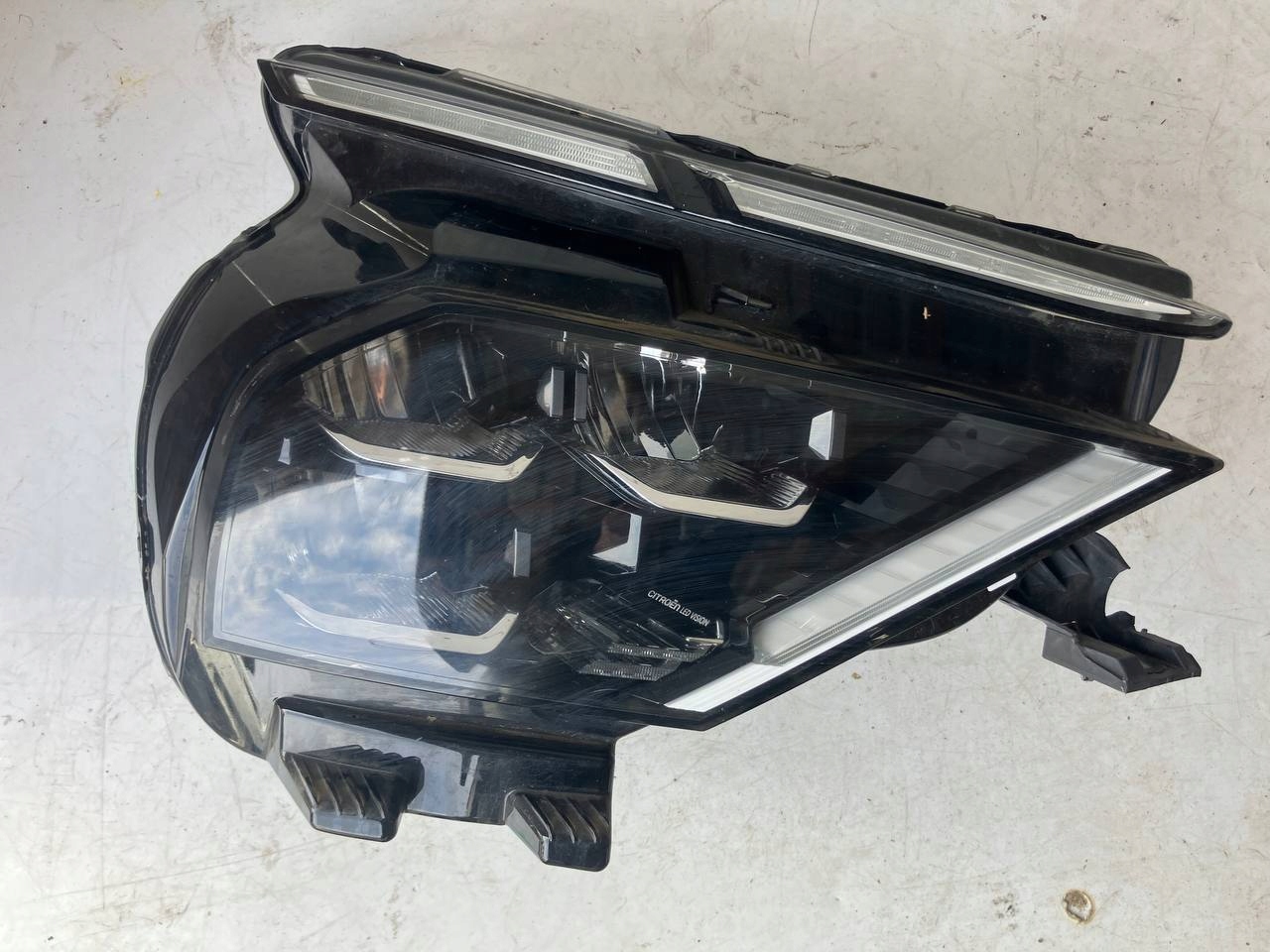 light right front CITROEN C4 III 9830649280 FULL LED BDB STAN