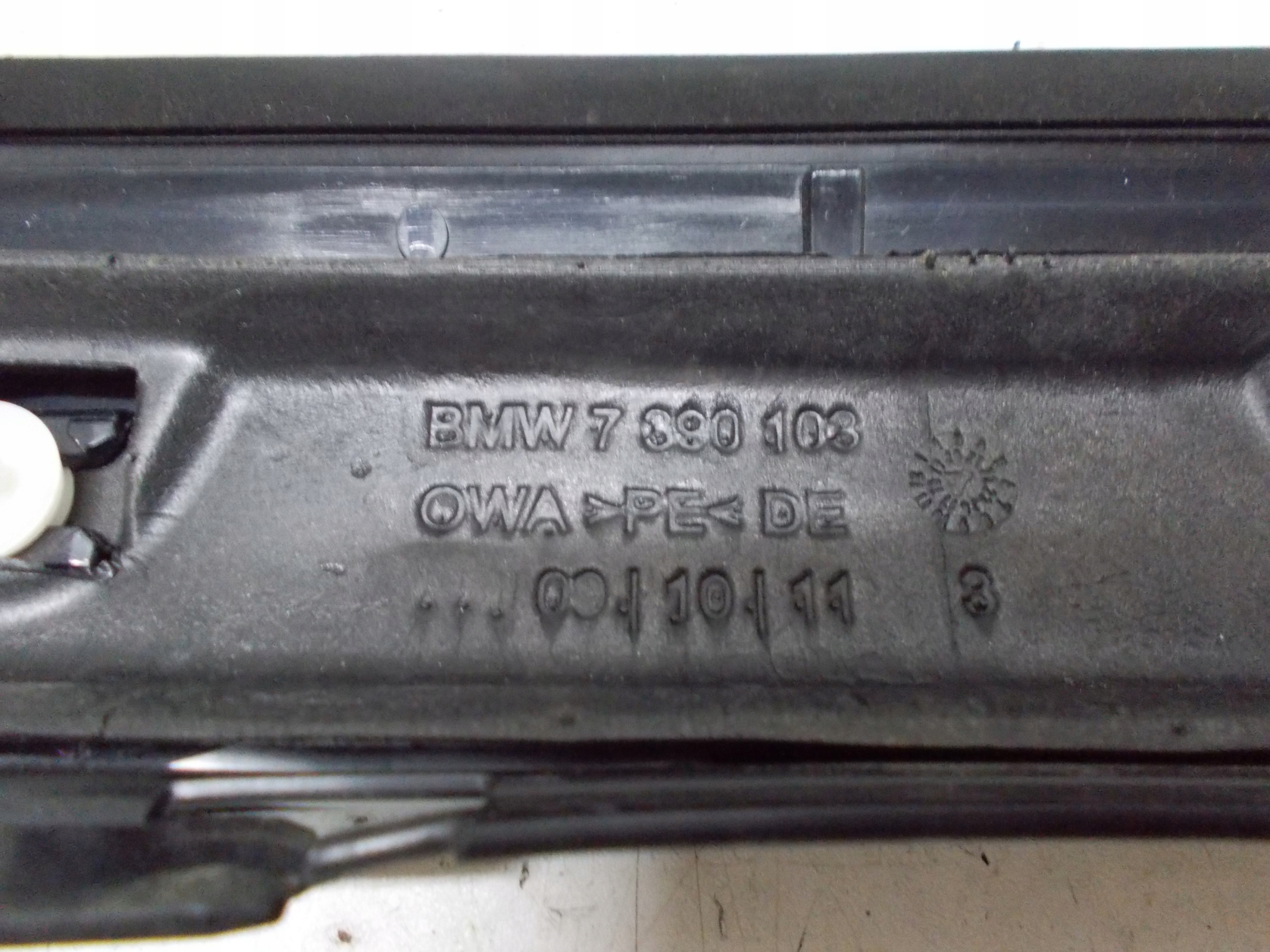 MINI COUNTRYMAN 19R moulding SLUPKA left front 7390103