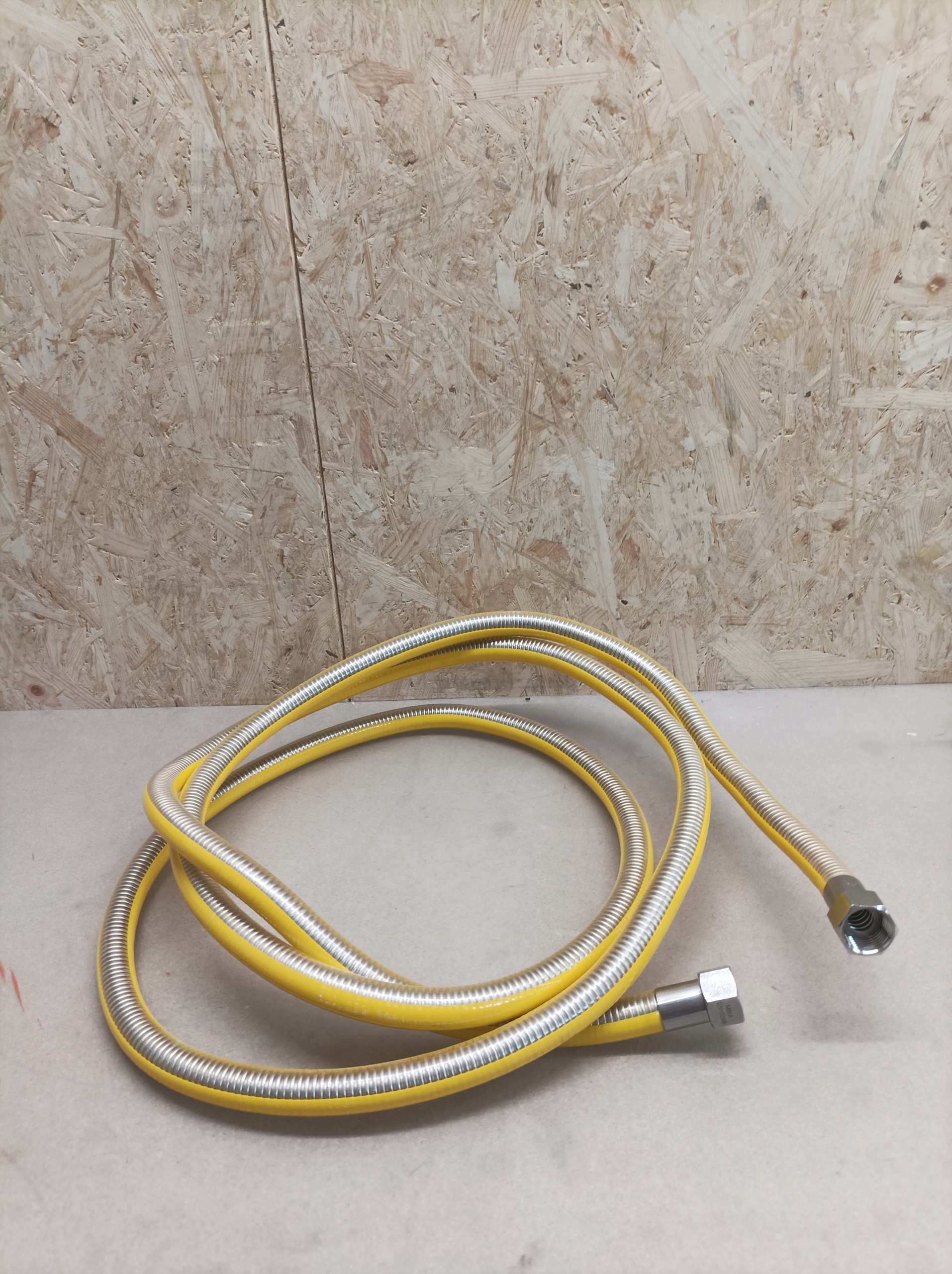 F30 Wąż gazowy elastyczny 3 m 1/2 cala stalowy FF zgodny z EN 15266 EAN (GTIN) 8028653113306