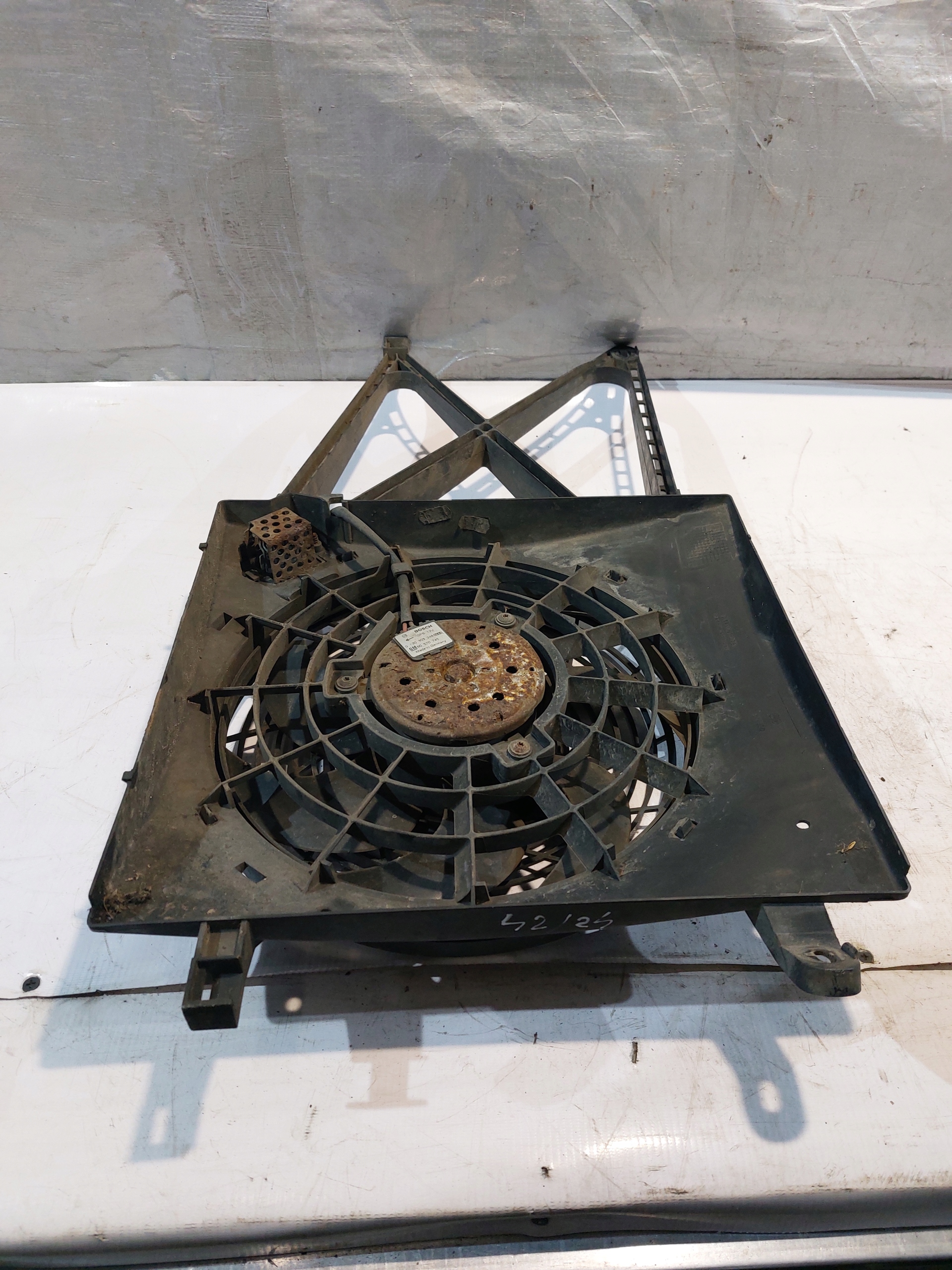 ventilátor chladiče OPEL ZAFIRA A 2.0DTI