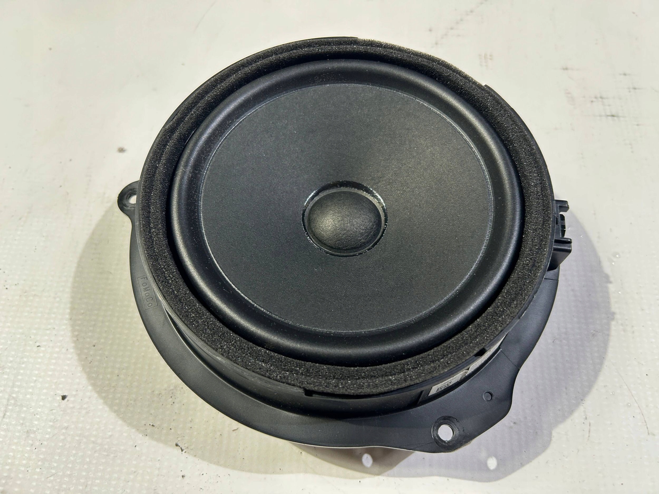 speaker left right door rear part tylnych Ford Explorer V 2011