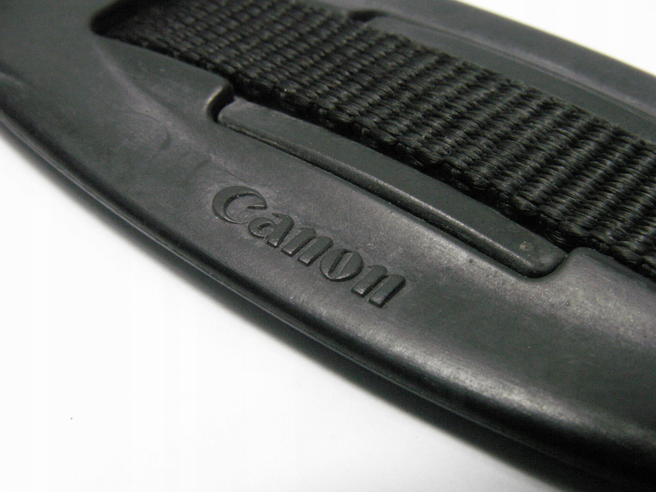 PASEK: Canon - pasek z materiału legendarnej marki. Model Canon Strap