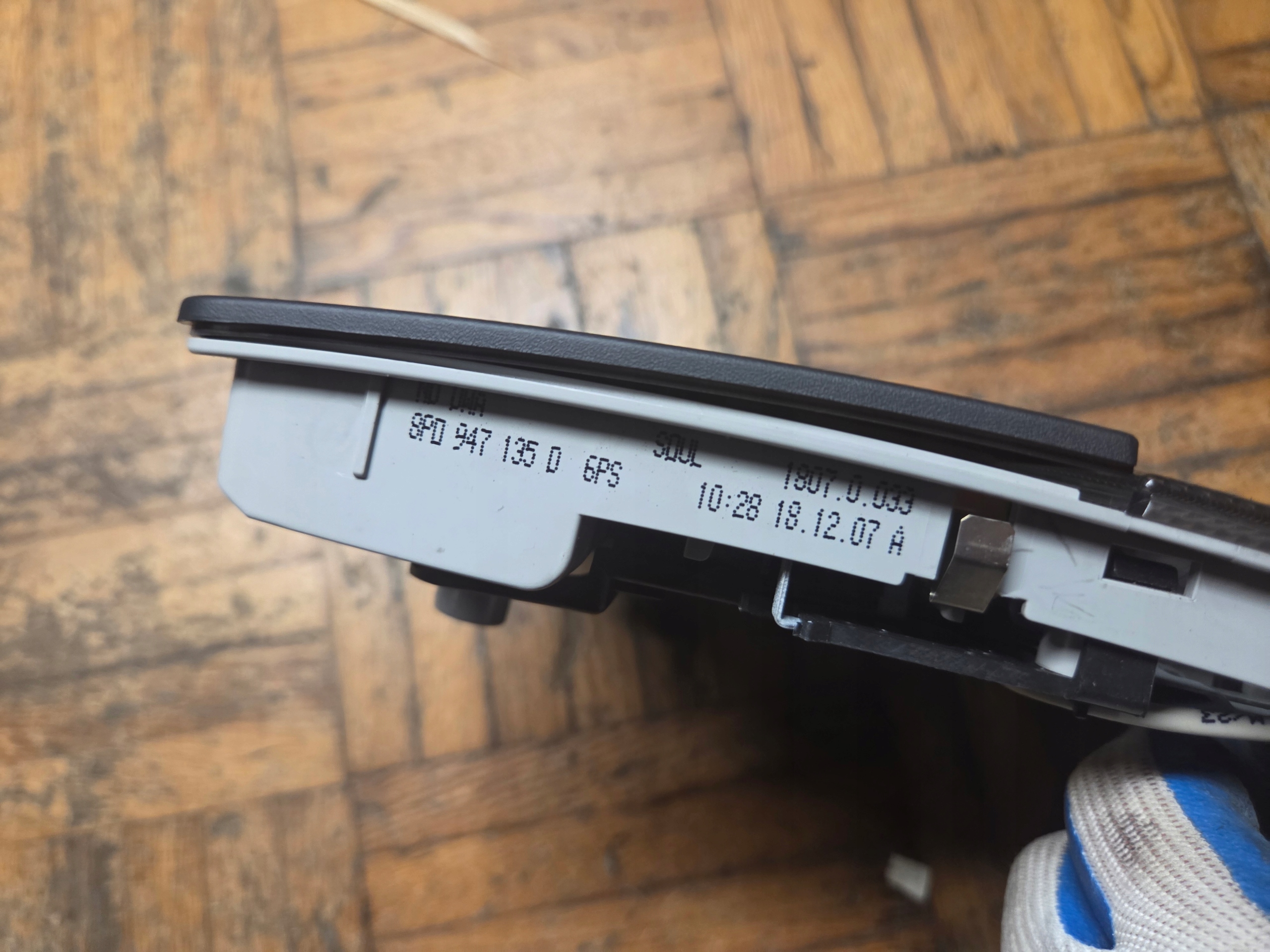 FANALE CIELO INTERNO AUDI A3 8P S LINE 8P0947135D