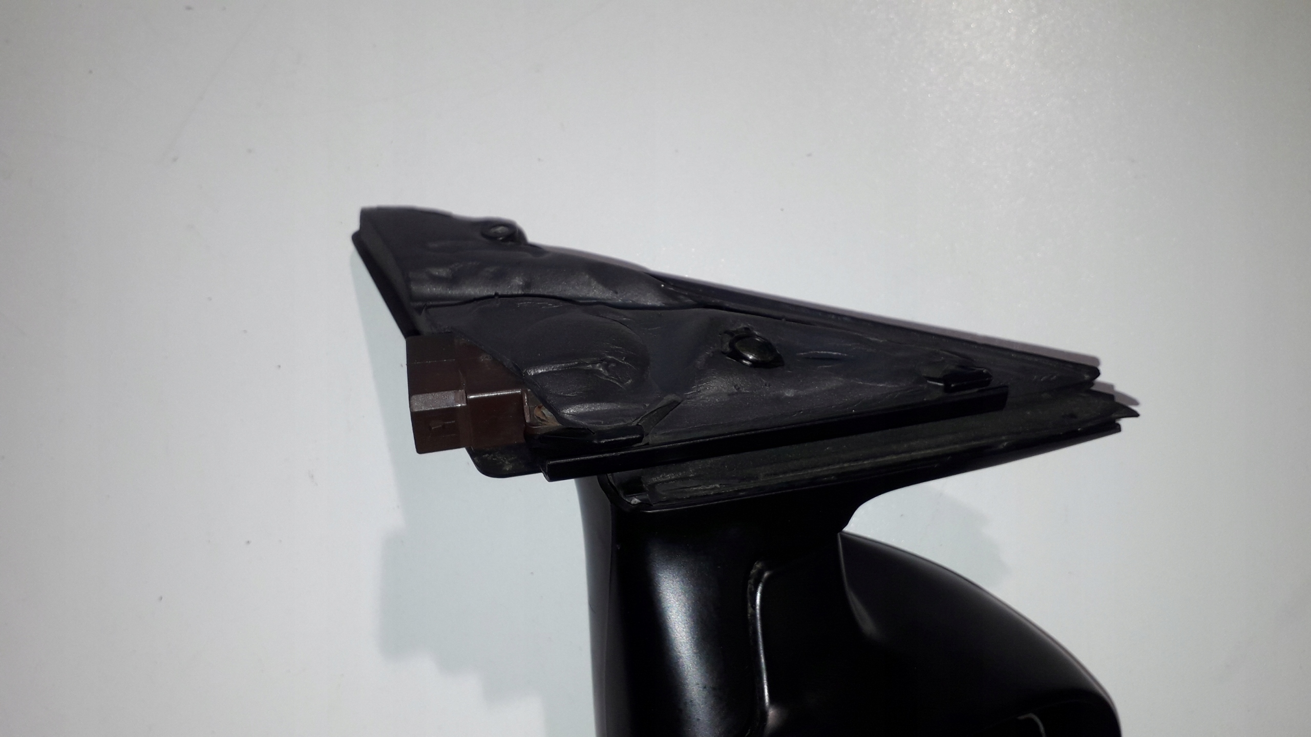 AUDI A4 B5 8D0 mirror right 5 PIN black,