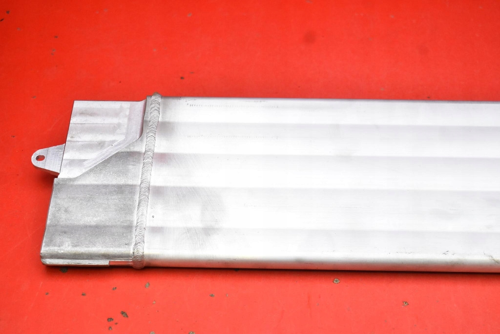 Behälter luft Achsträgers 4F0616203D AUDI A6 C6 3.0 TDI 239 KM QUATTRO