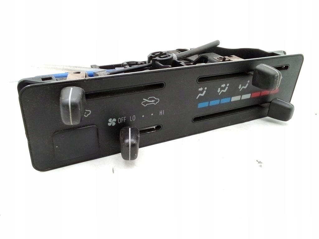 Toyota Rav4 and 1 control panel air conditioning devices