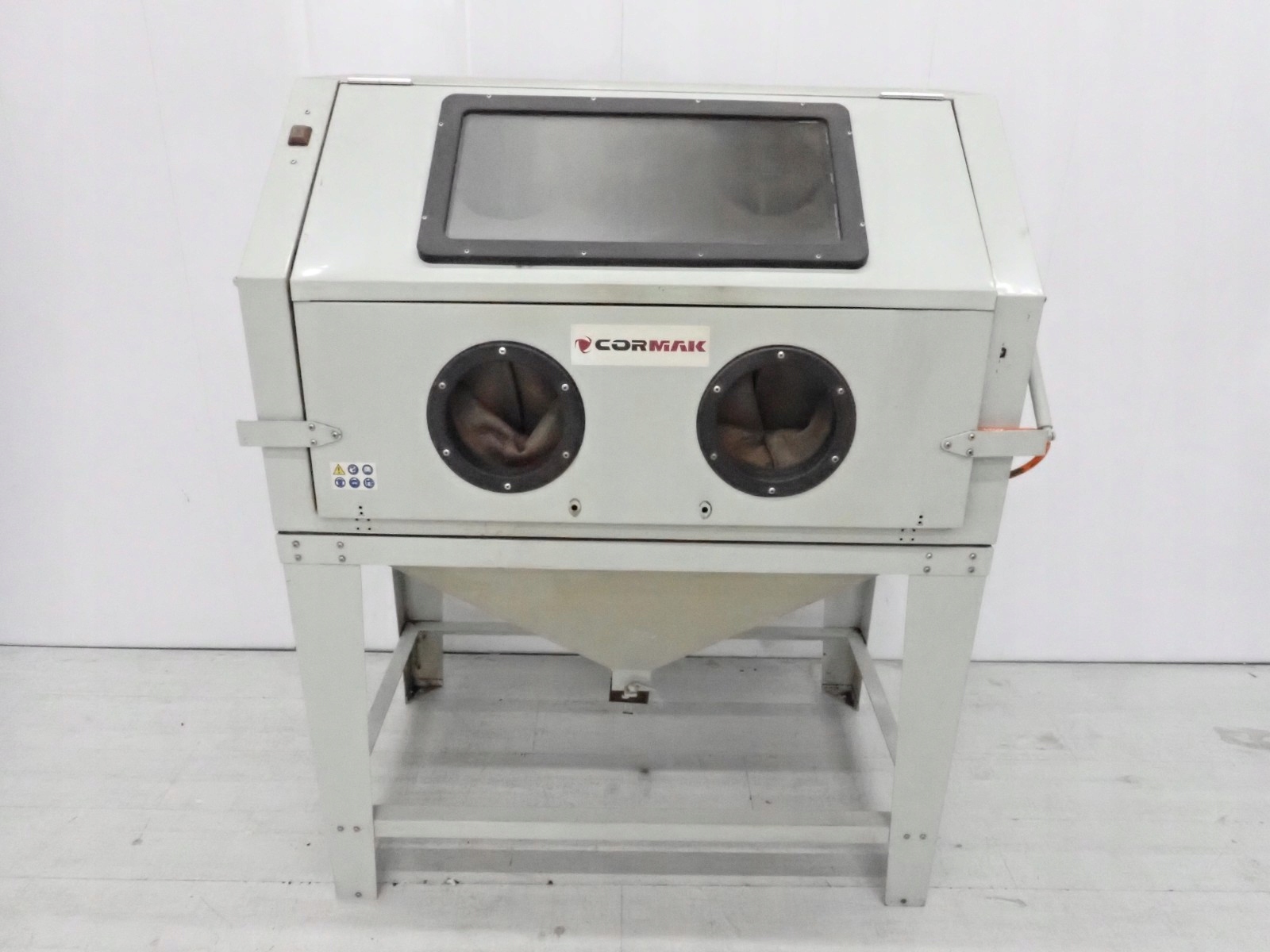 PIASKARKA KABINOWA CORMAK KDP450TOP 450L Pojemność 450 l