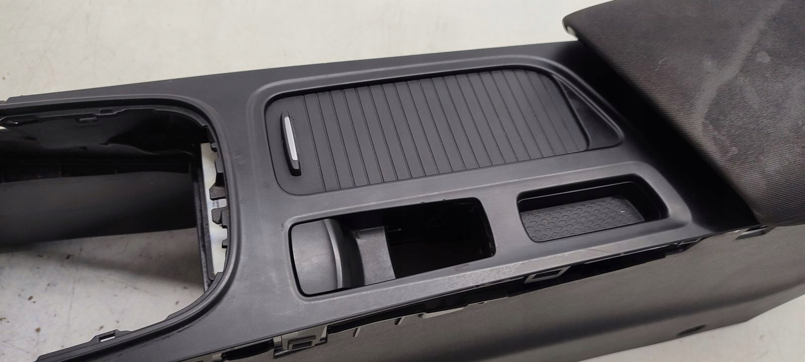 bracciolo tunel Renault Megane IV