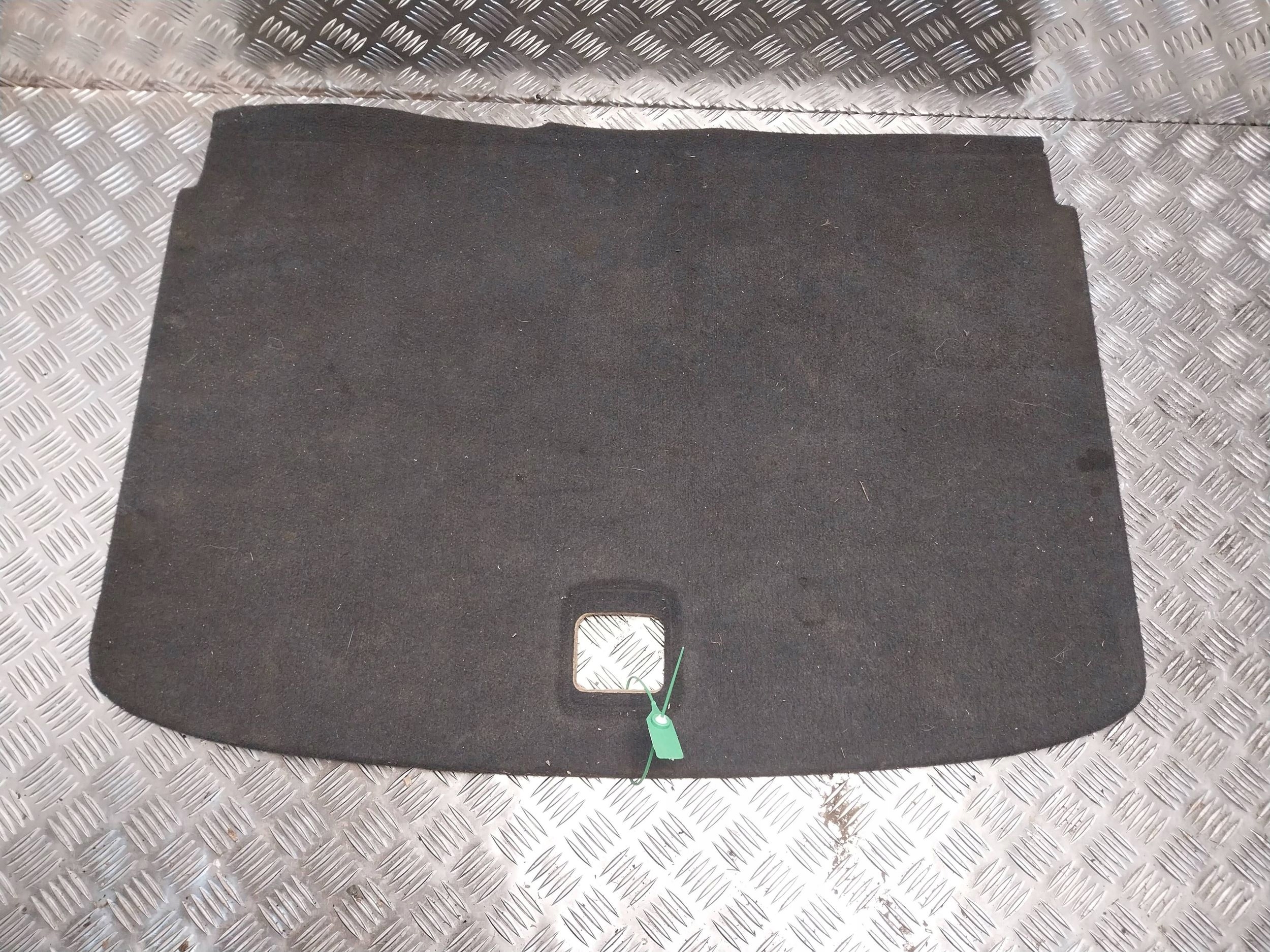 mats floor boot 8X0861475CA AUDI A1 8X0 3D