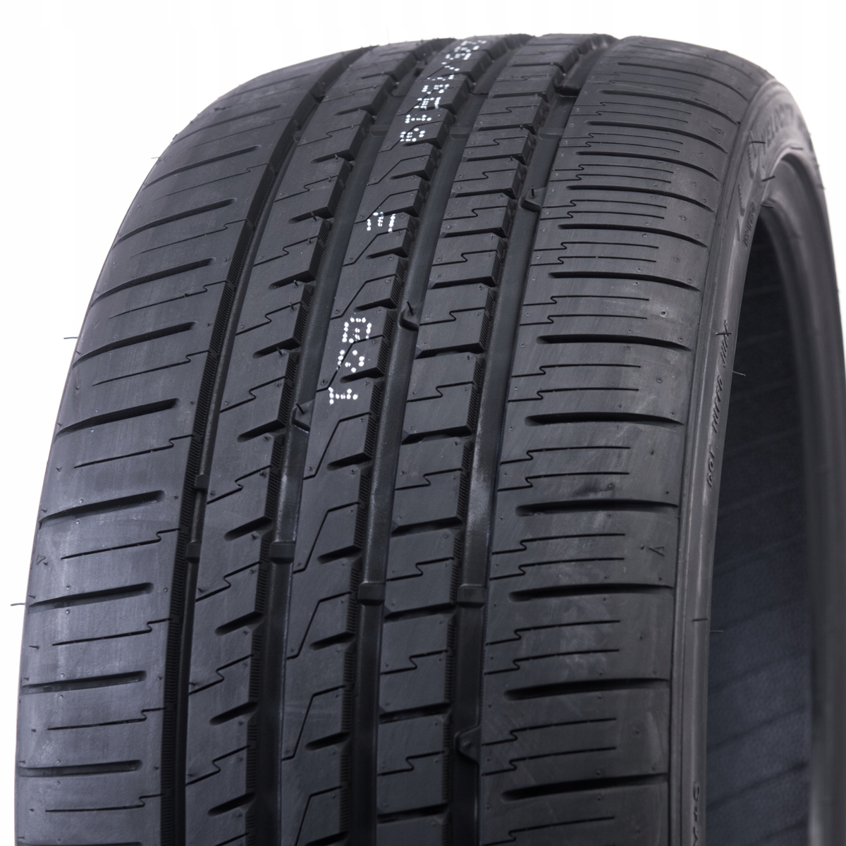 1x Letní Pneumatika 235/35R19 Routeway Velocity RY33
