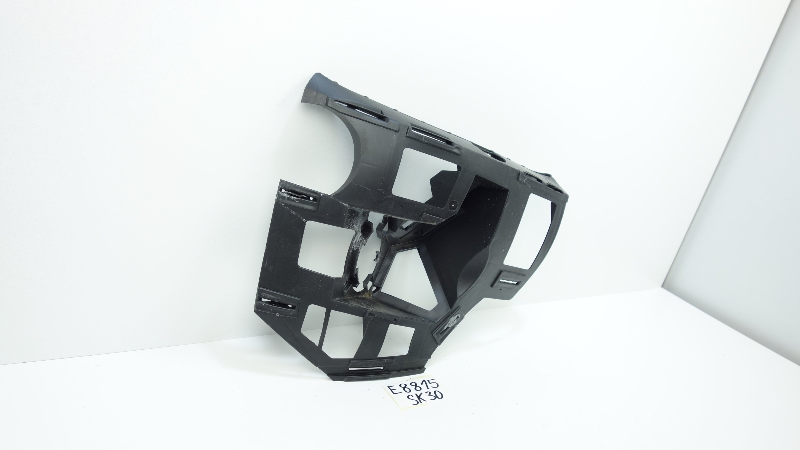 BMW Z4 E85 2002- support holder of a bumper right front 7016054