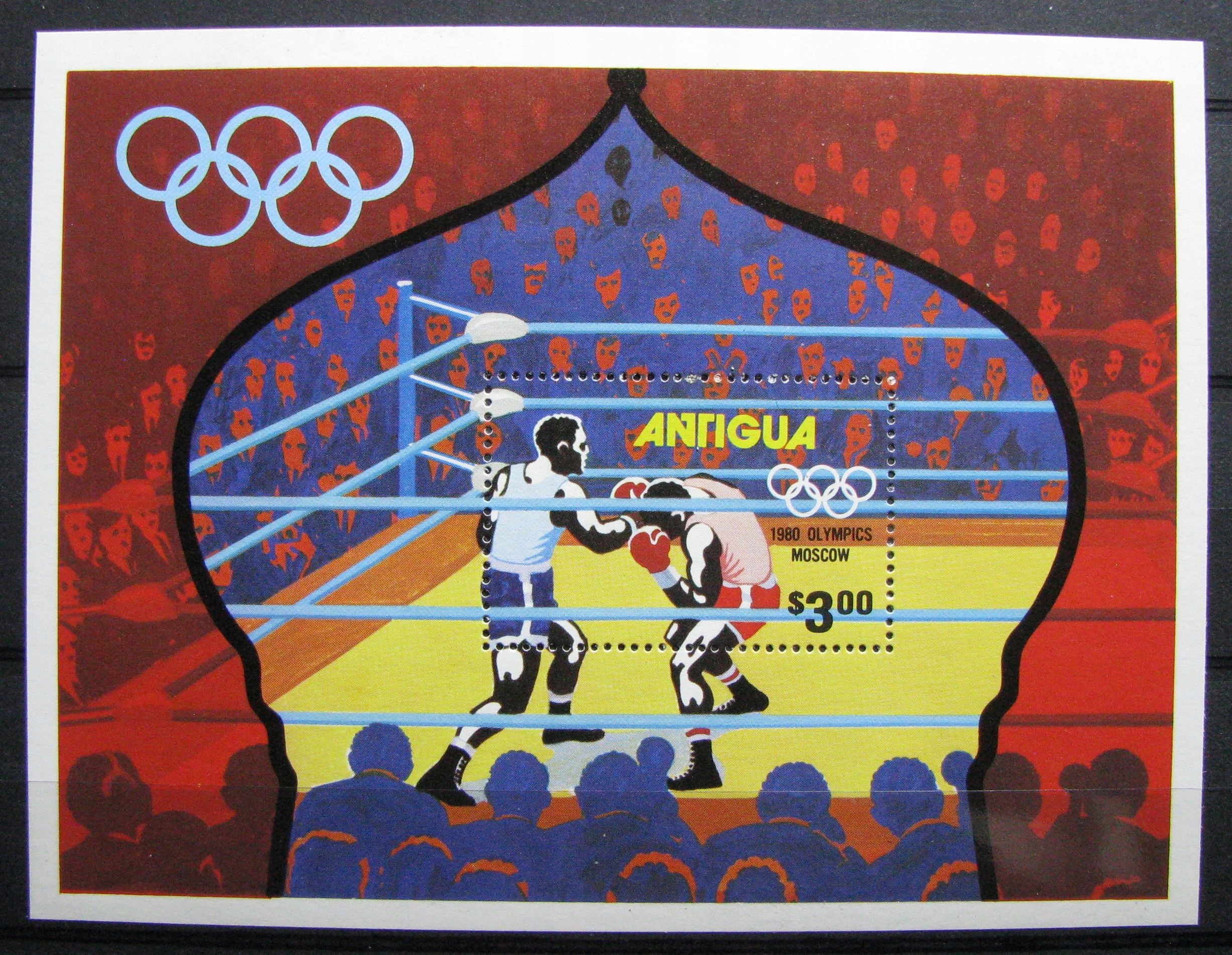 ANTIGUA - Mi blok 46 **