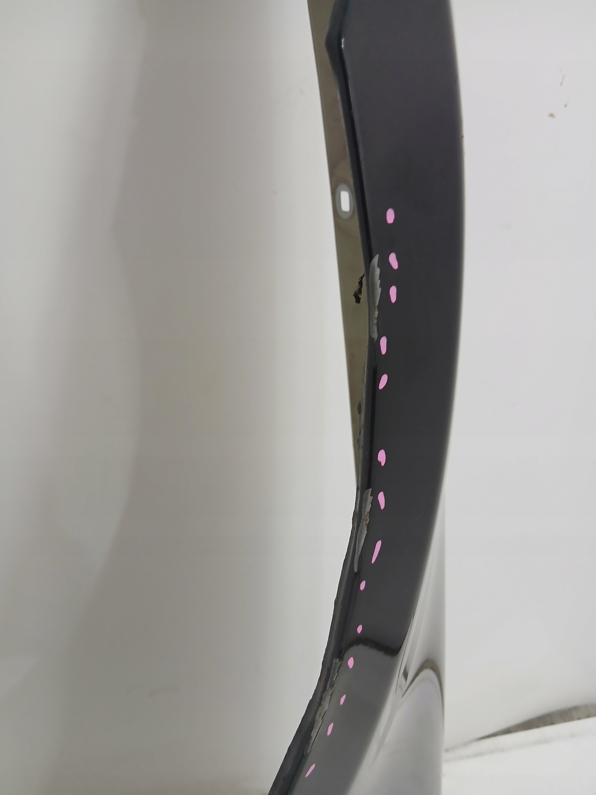 fender left front front BMW E90 E91 BLACK SAPPHIRE