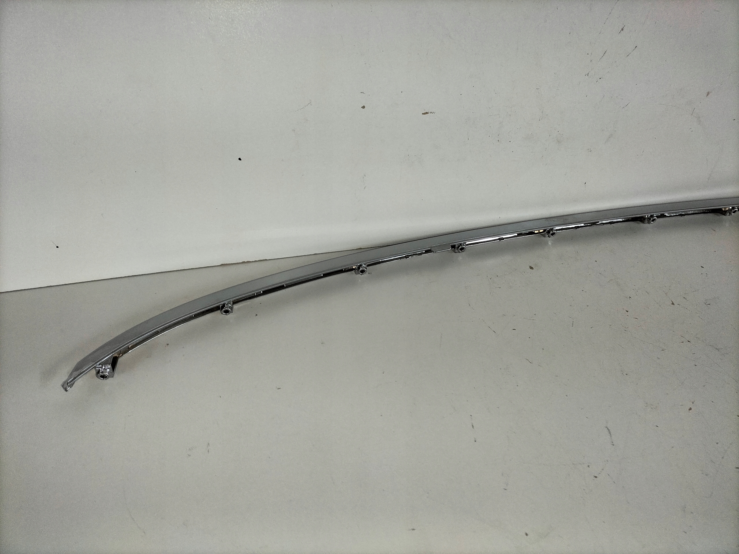 moulding chrom bonnet rear part KIA SPORTAGE 5 V 21